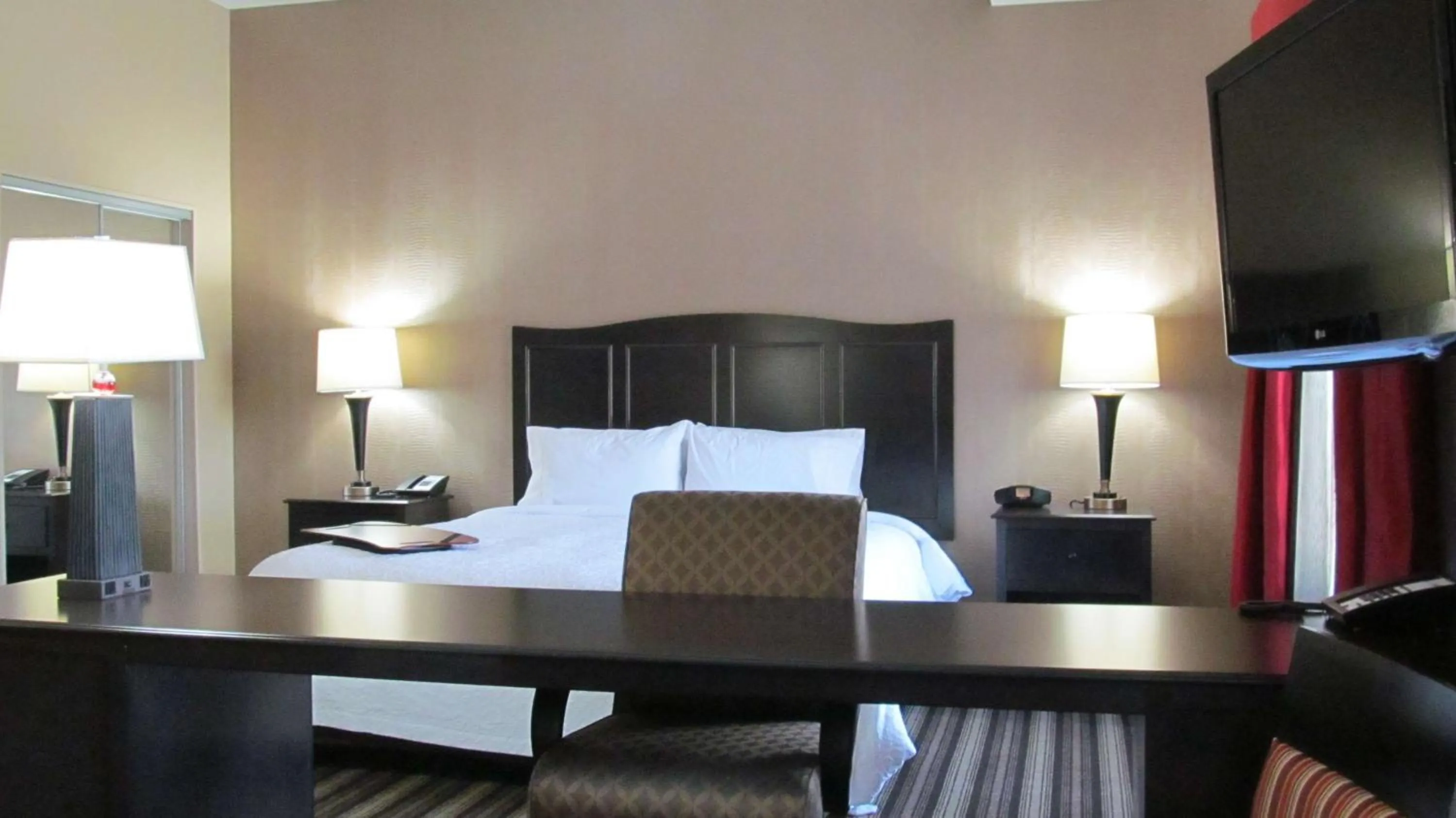 King Studio Suite - Non-Smoking in Hampton Inn and Suites Hope