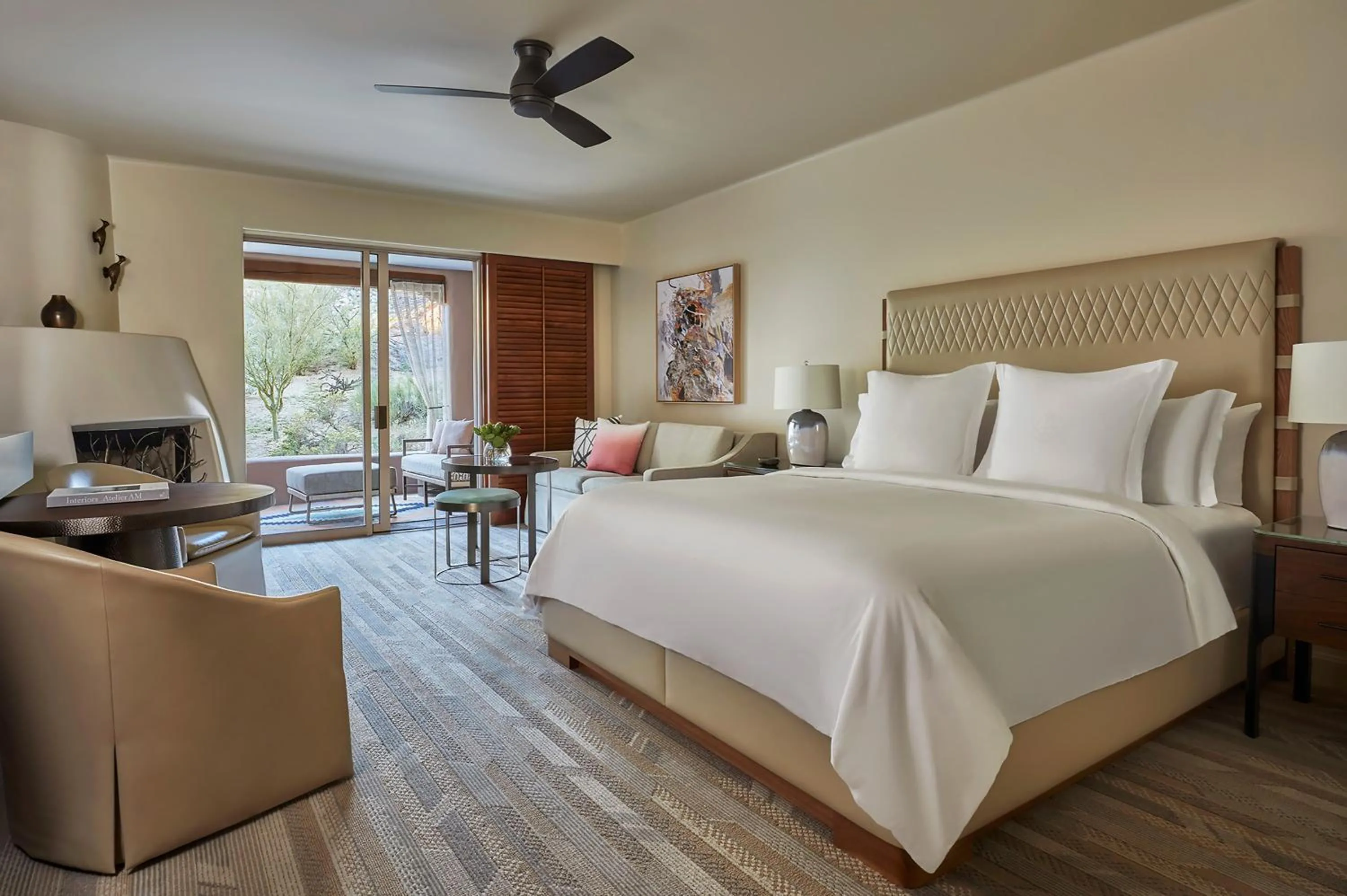 Premier Casita Room king bed in Four Seasons Resort Scottsdale at Troon North