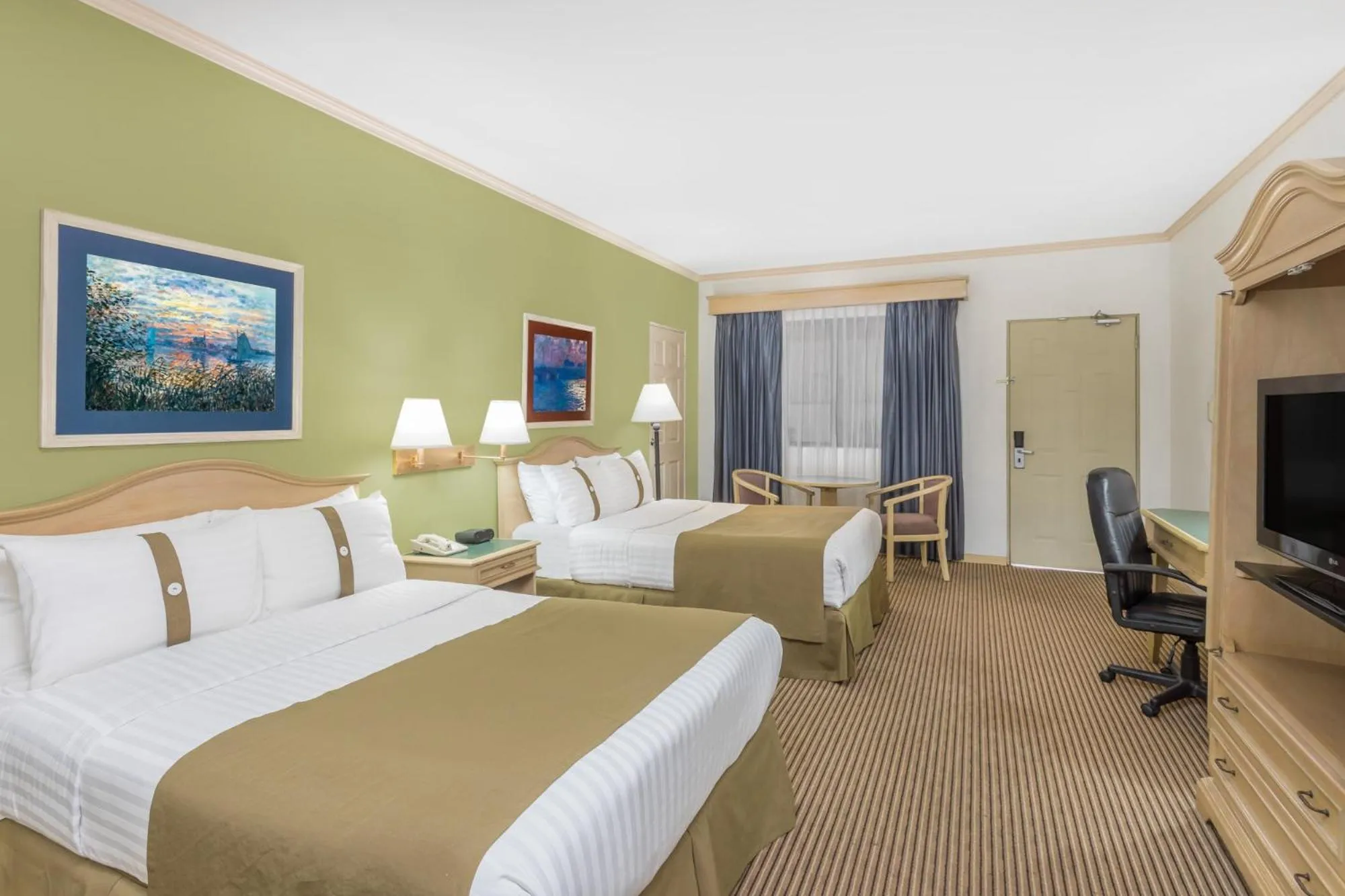 Queen Room with Two Queen Beds with View - single occupancy - Non-Smoking in Wyndham Garden Obregon