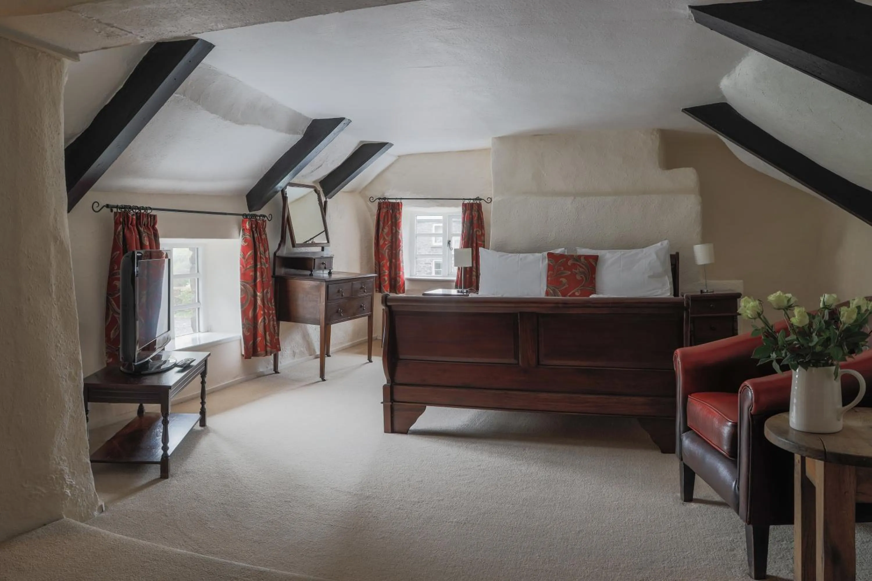 Standard King Room in Bearslake Inn