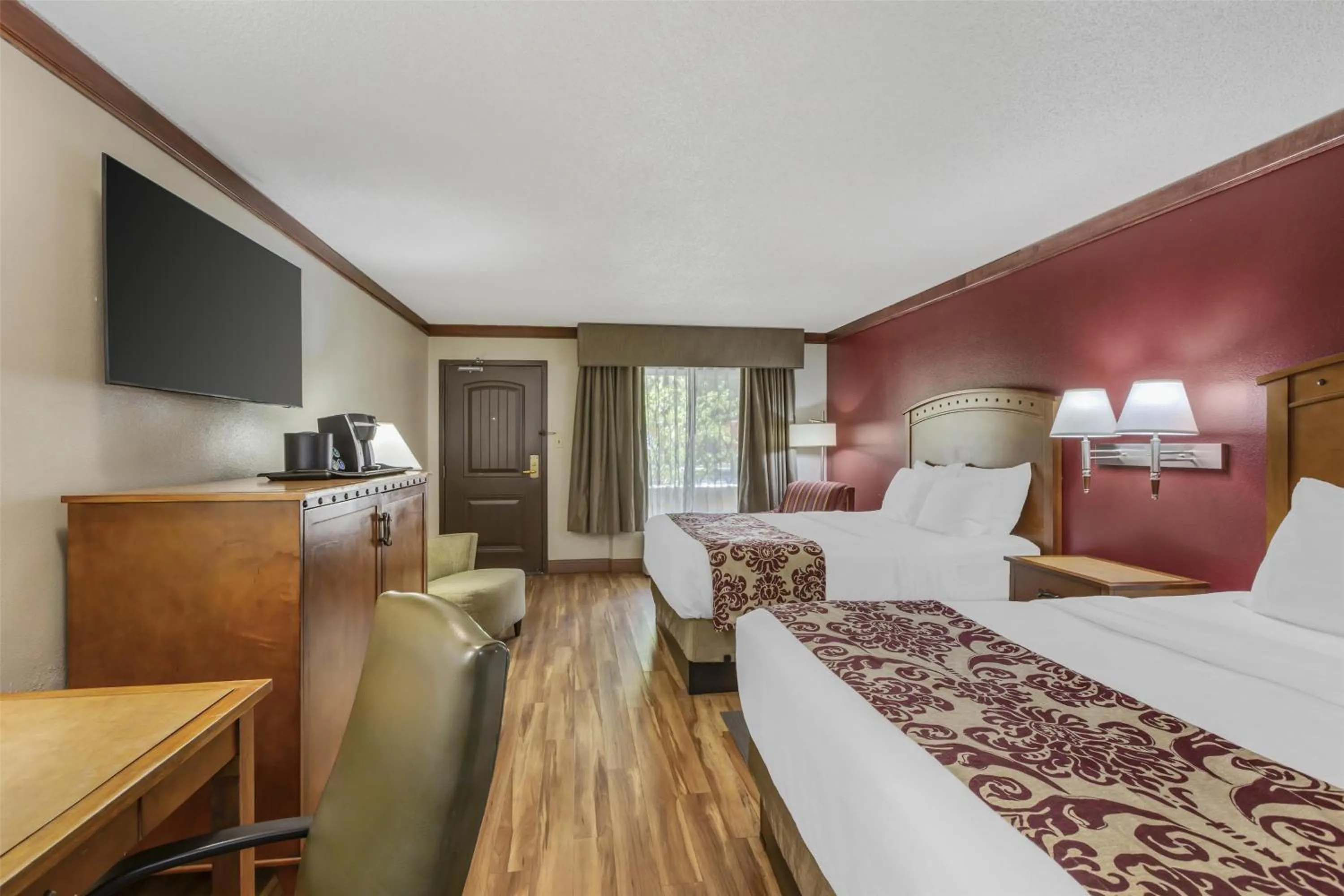 Deluxe Queen Room with Two Queen Beds - Non-Smoking in Best Western Plus Greenwell Inn