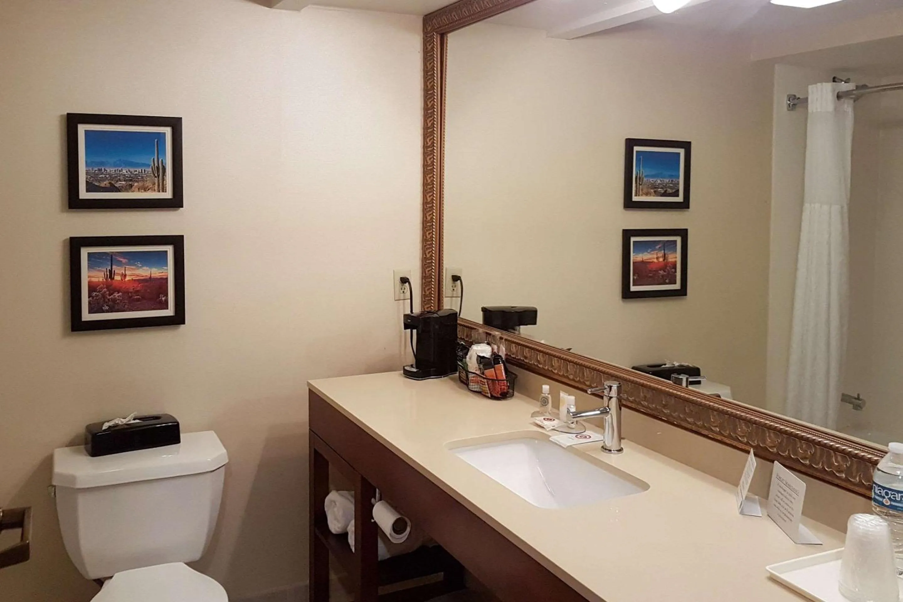 King Room with Sofa Bed - Non-Smoking in Comfort Inn I-10 West at 51st Ave