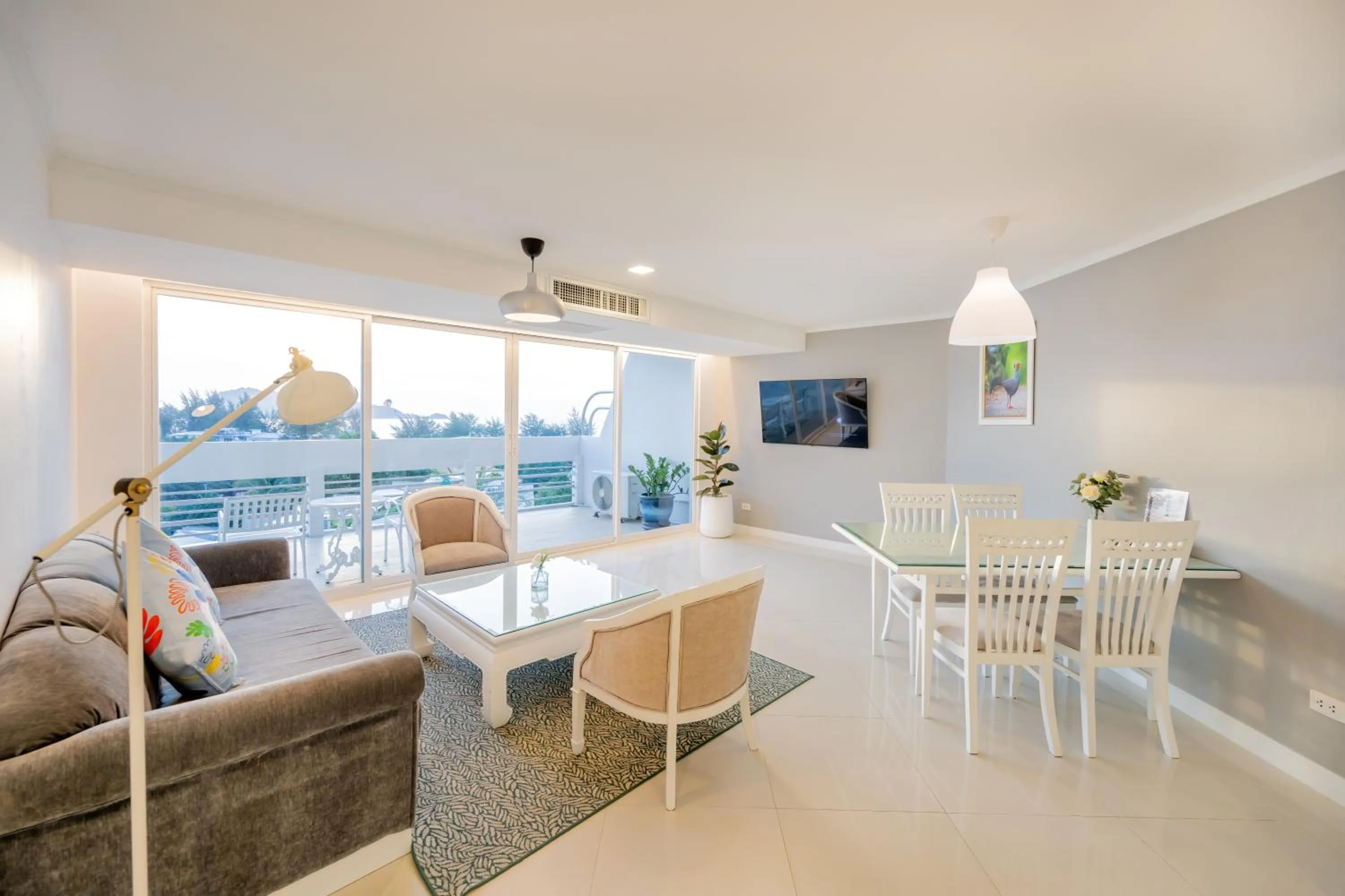 Premium Family Suites in Andaman Beach Suites Hotel, Patong Phuket