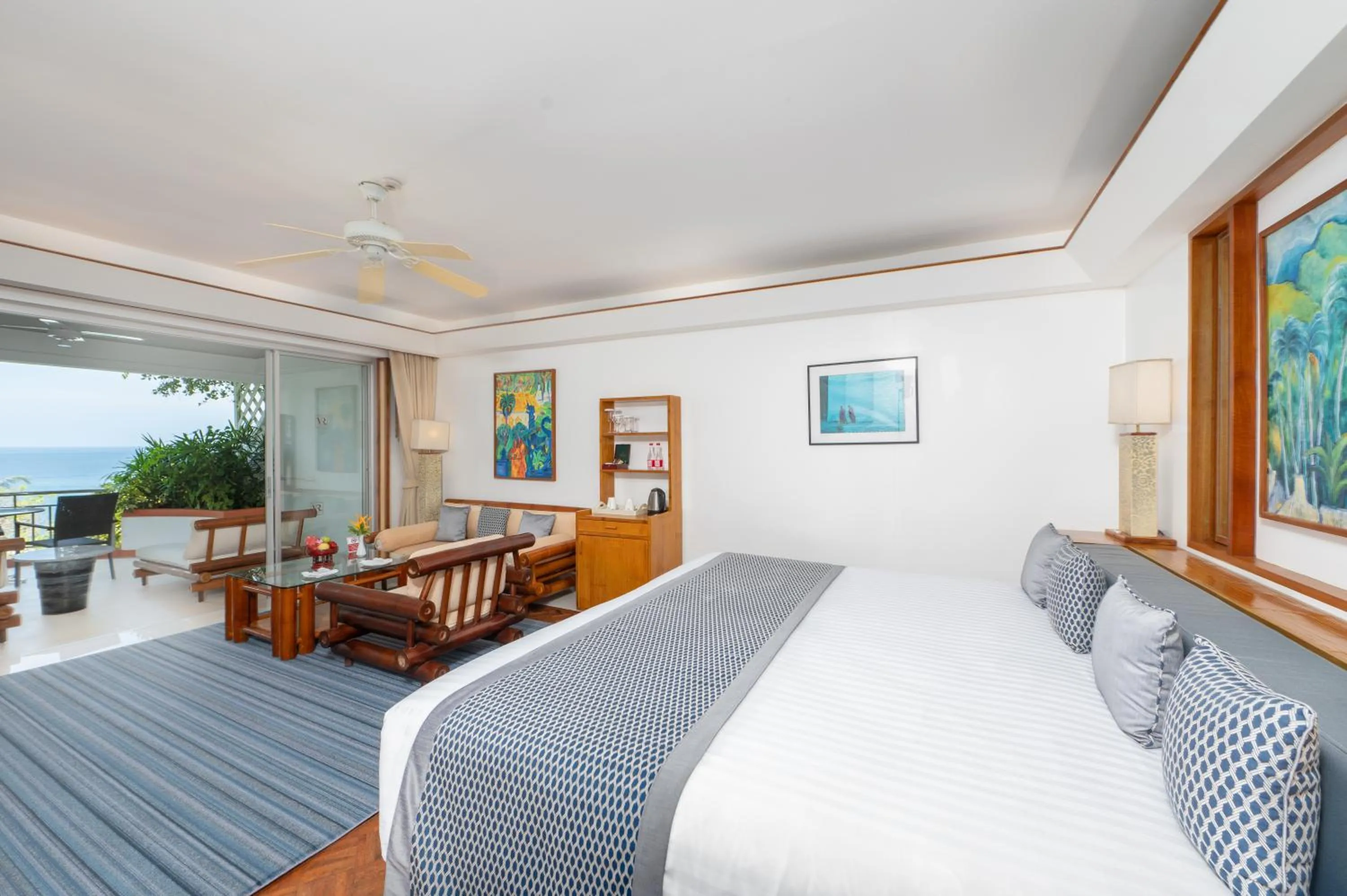 Royale Wing Suite in Mom Tri's Villa Royale - SHA Plus