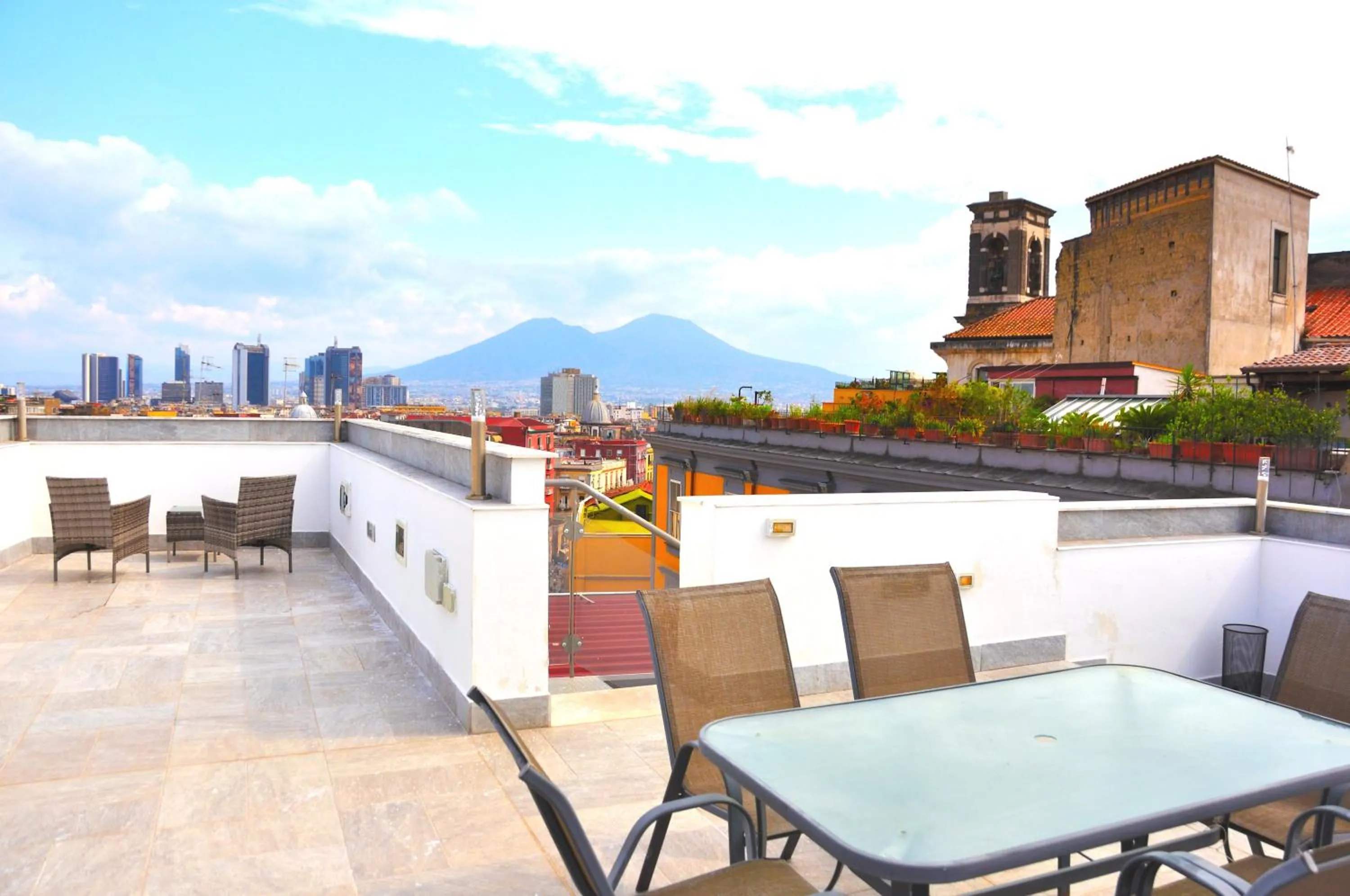 Penthouse Apartment in Palazzo Settembrini 49