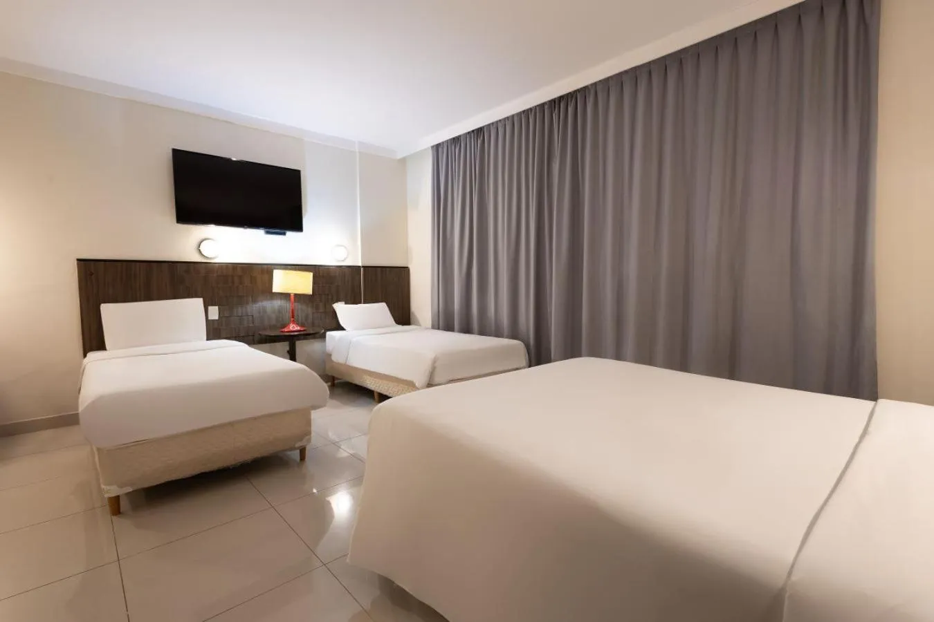 Standard Apartment with Three Single Beds in Hotel Cassino Tower Piracicaba by Nacional Inn