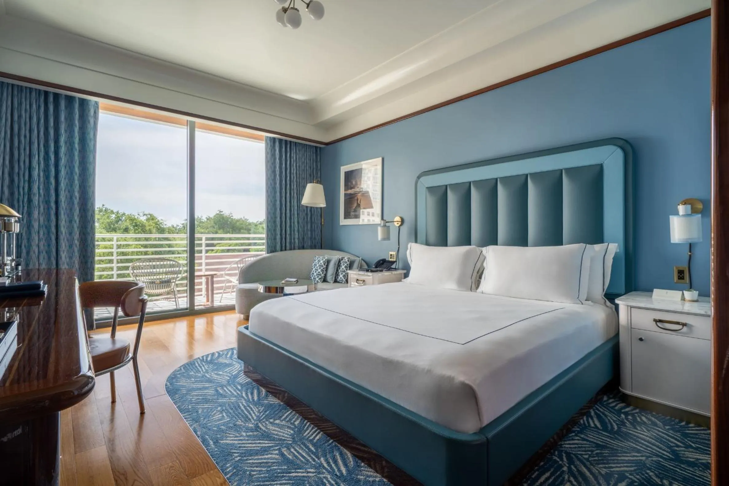 Premium Park View King in Mr. C Miami - Coconut Grove