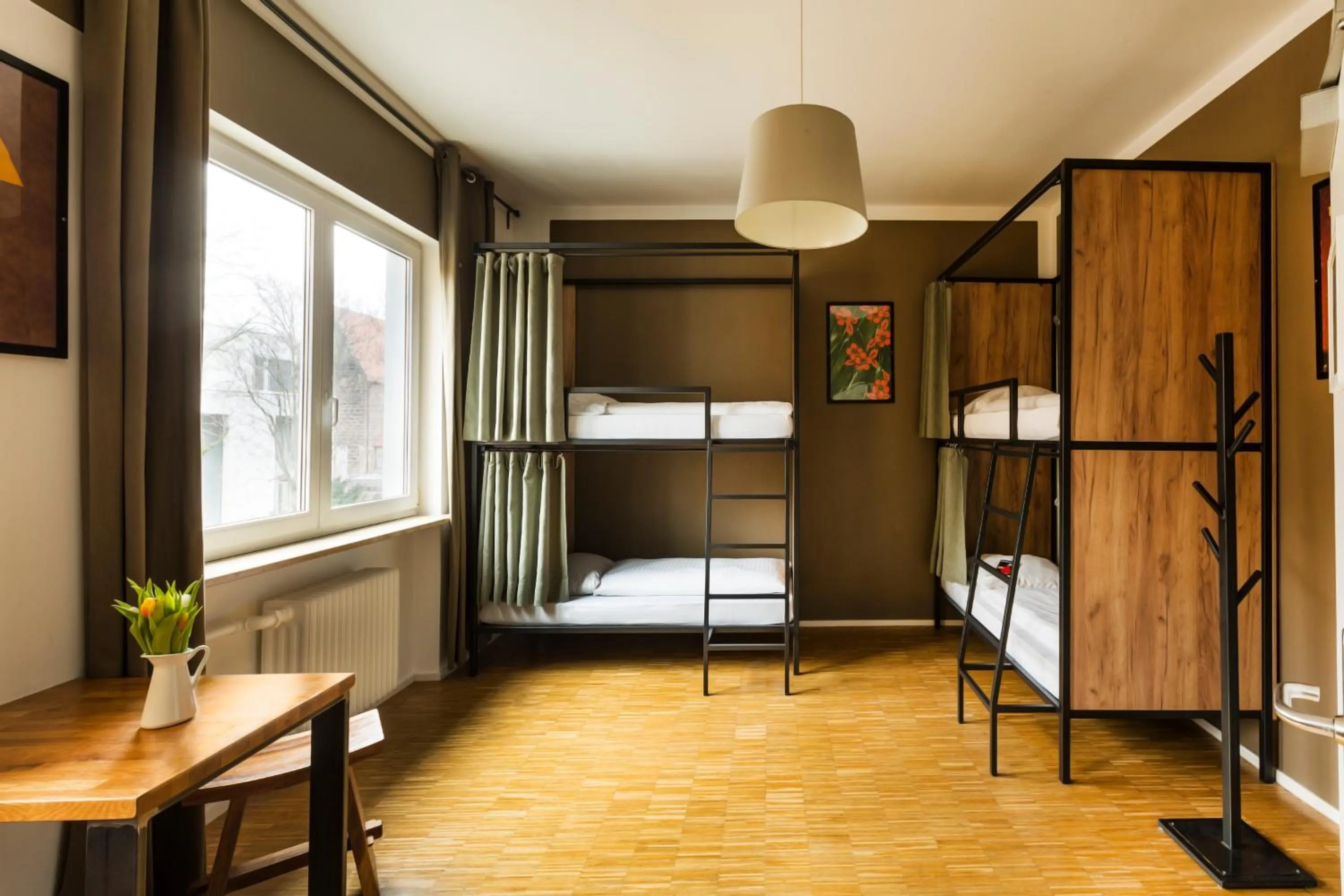 Single Bed in 4-Bed Dormitory Room in Five Reasons Hostel & Hotel