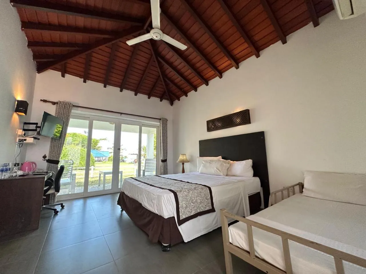 Triple Room with Balcony in Amaluna Resorts