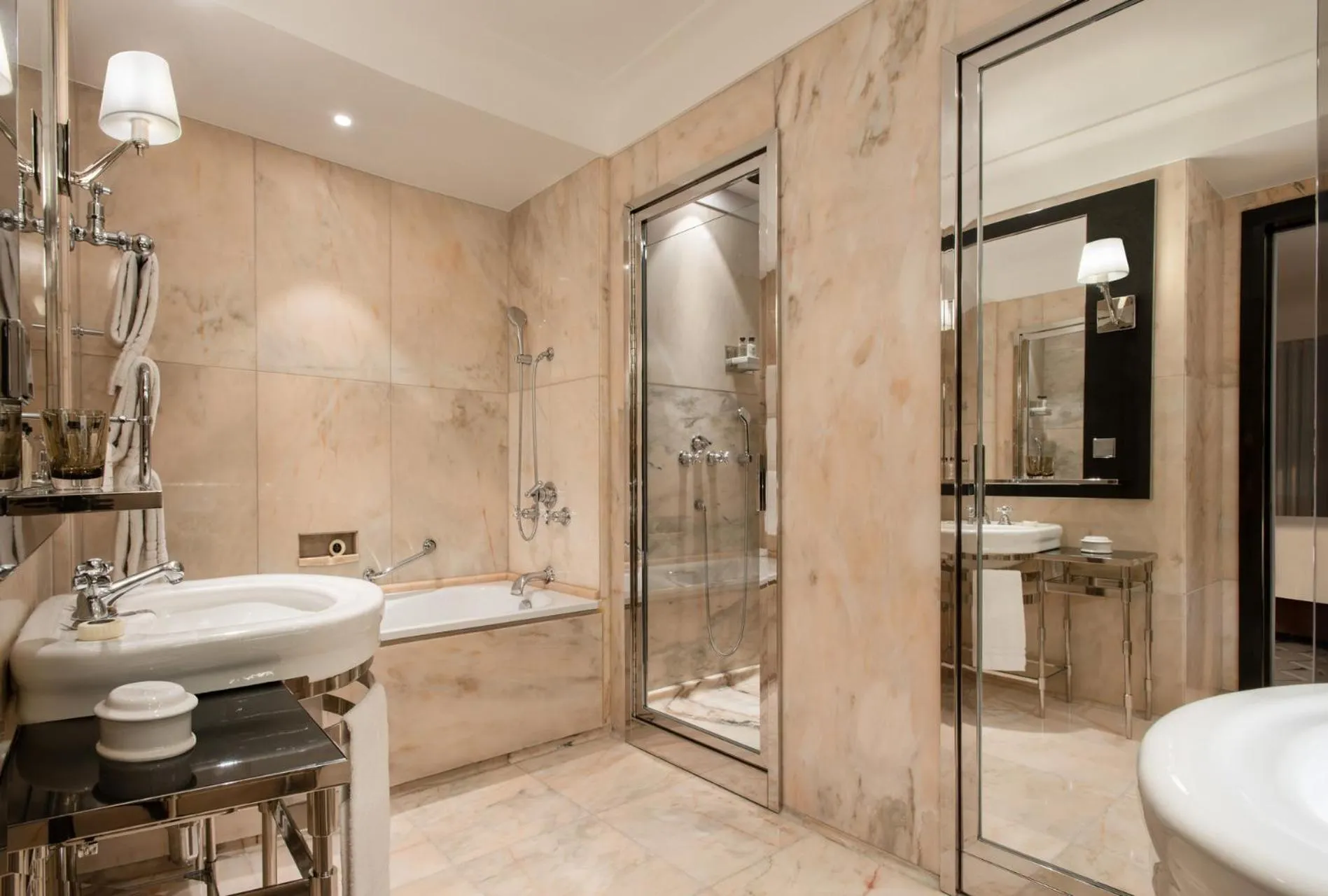 Premier Park View Room King in Four Seasons Hotel Ritz Lisbon