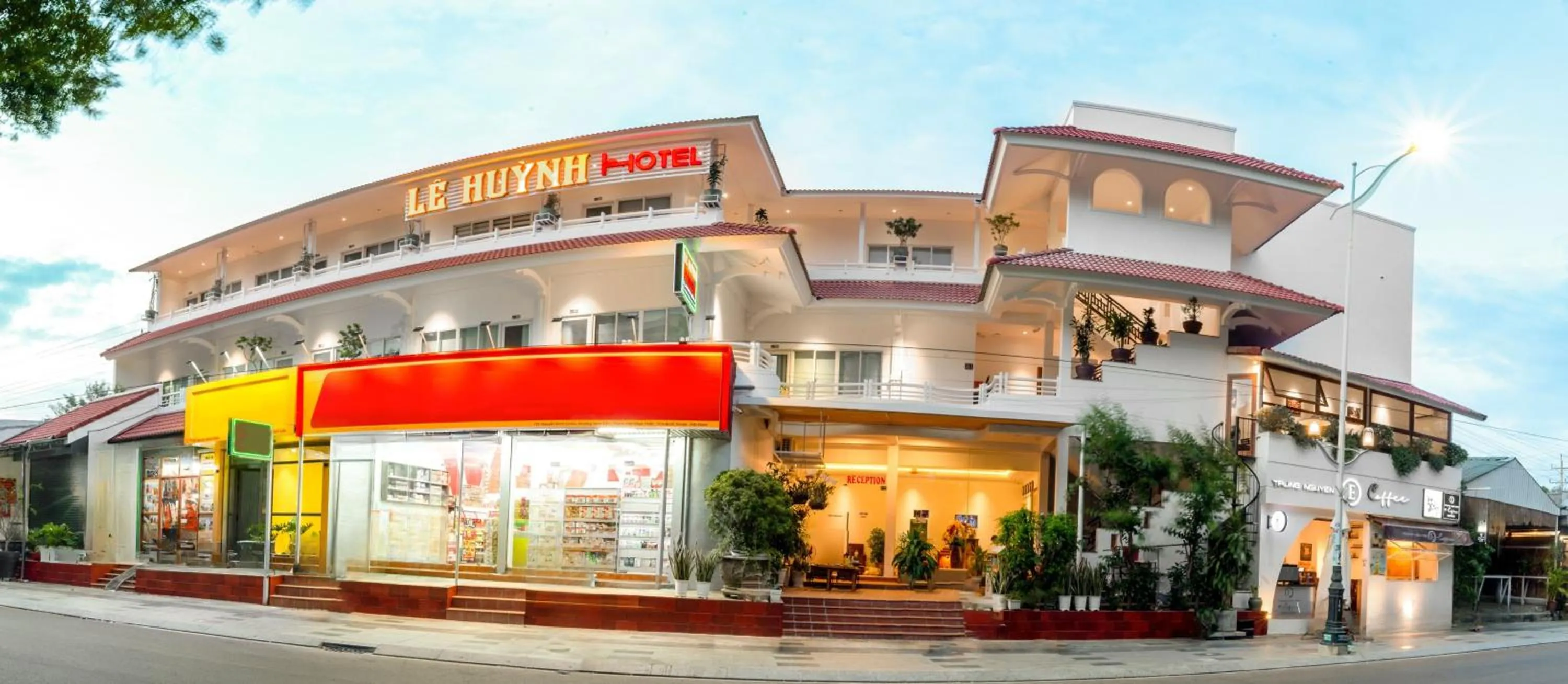 Le Huynh Mui Ne Hotel