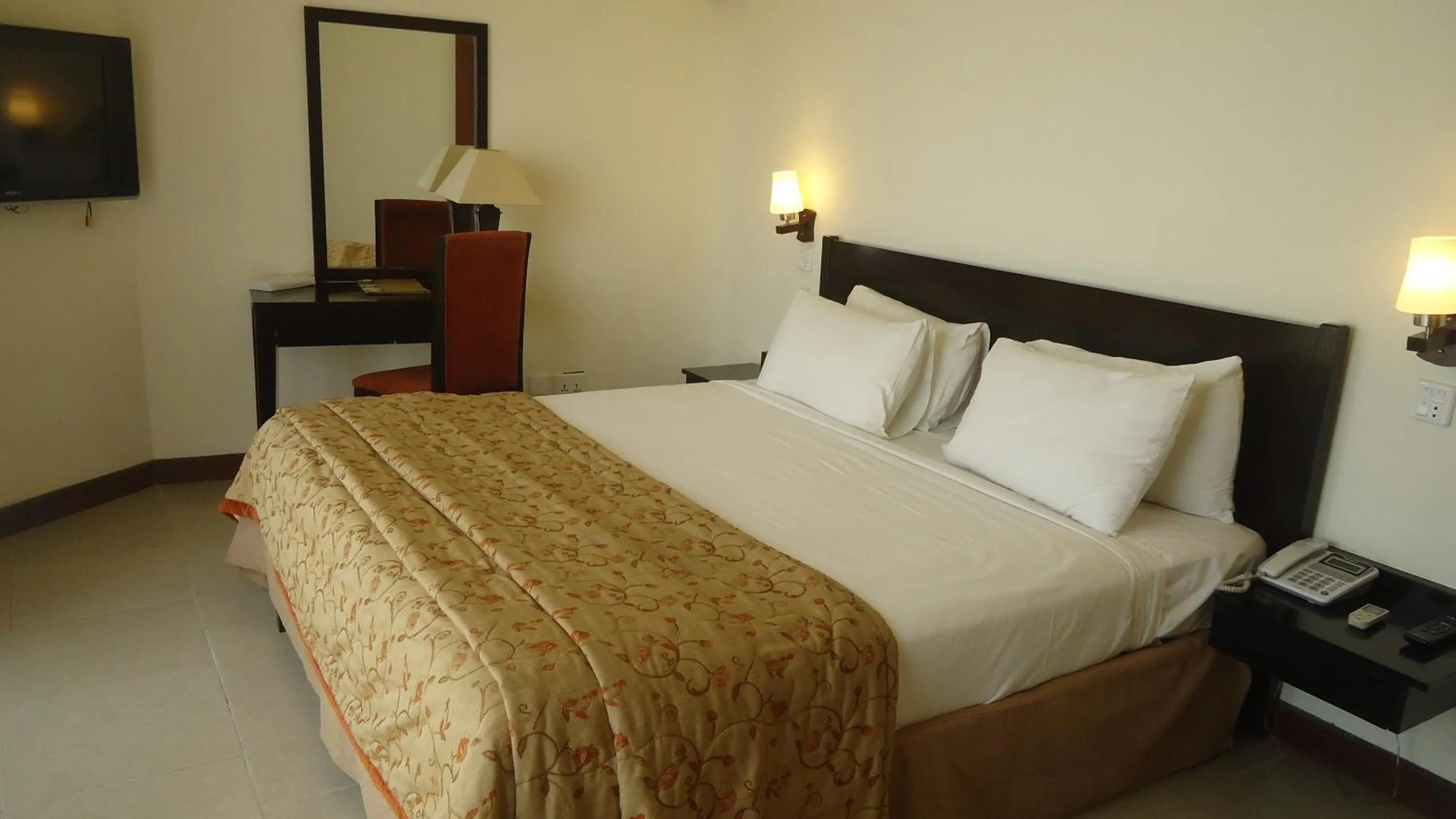 Suite in Dreamworld Resort, Hotel & Golf Course