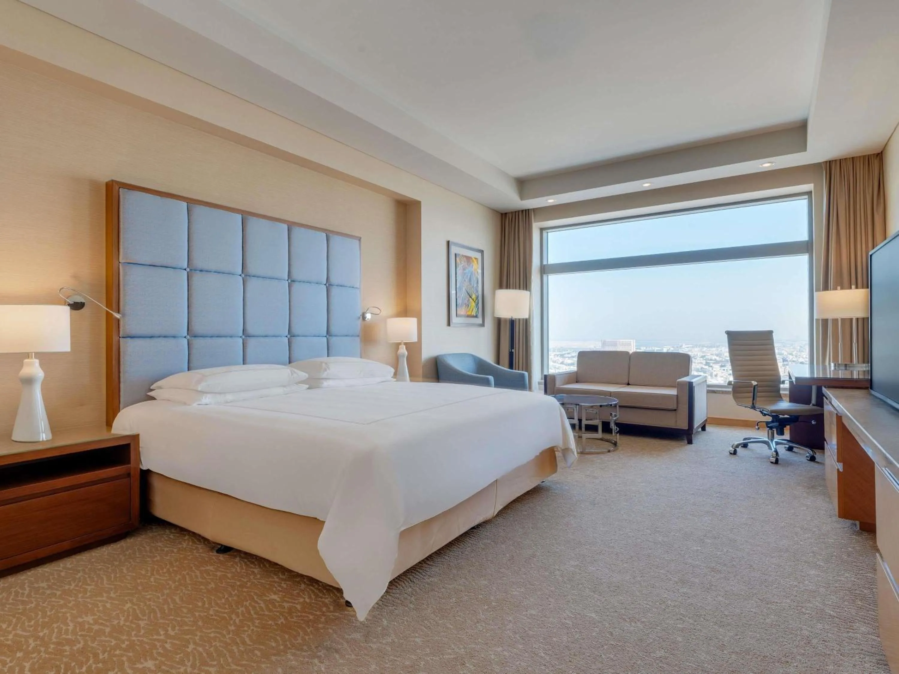 Executive King Room  in Swissôtel Al Ghurair Dubai - Deira & Creek