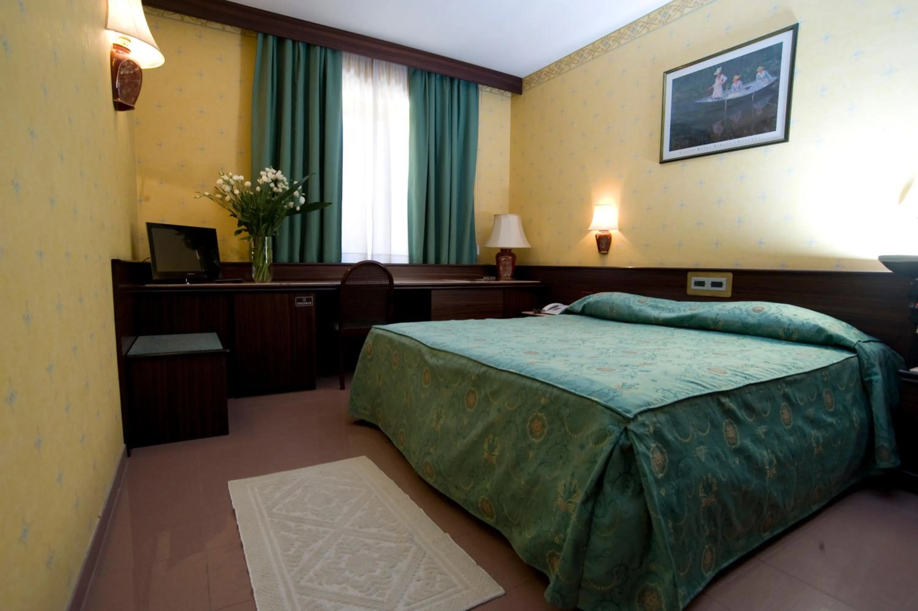 Double Room - single occupancy in Hotel Leonardo Da Vinci