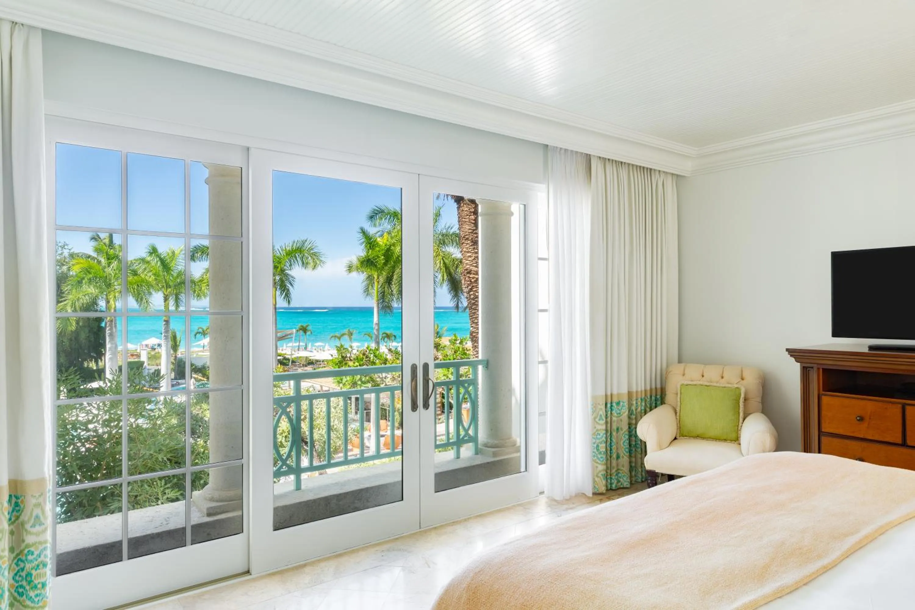 Penthouse Apartment in The Palms Turks and Caicos