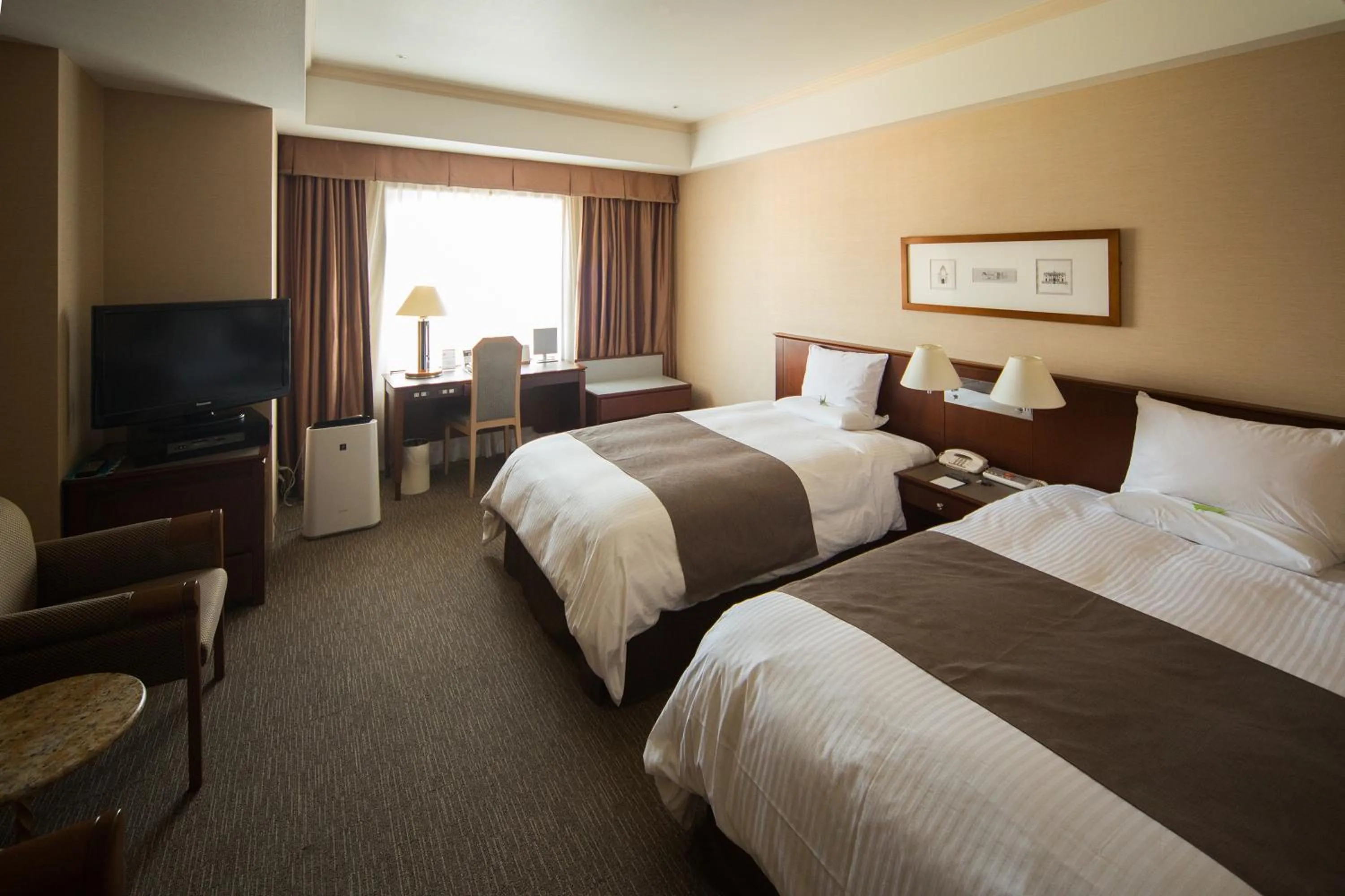 Deluxe Twin Room - single occupancy - Non Smoking in Rembrandt Hotel Ebina