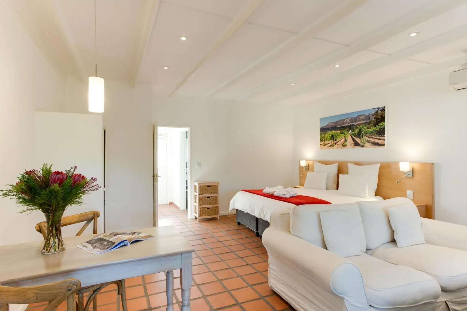 Suite in Albourne Guesthouse