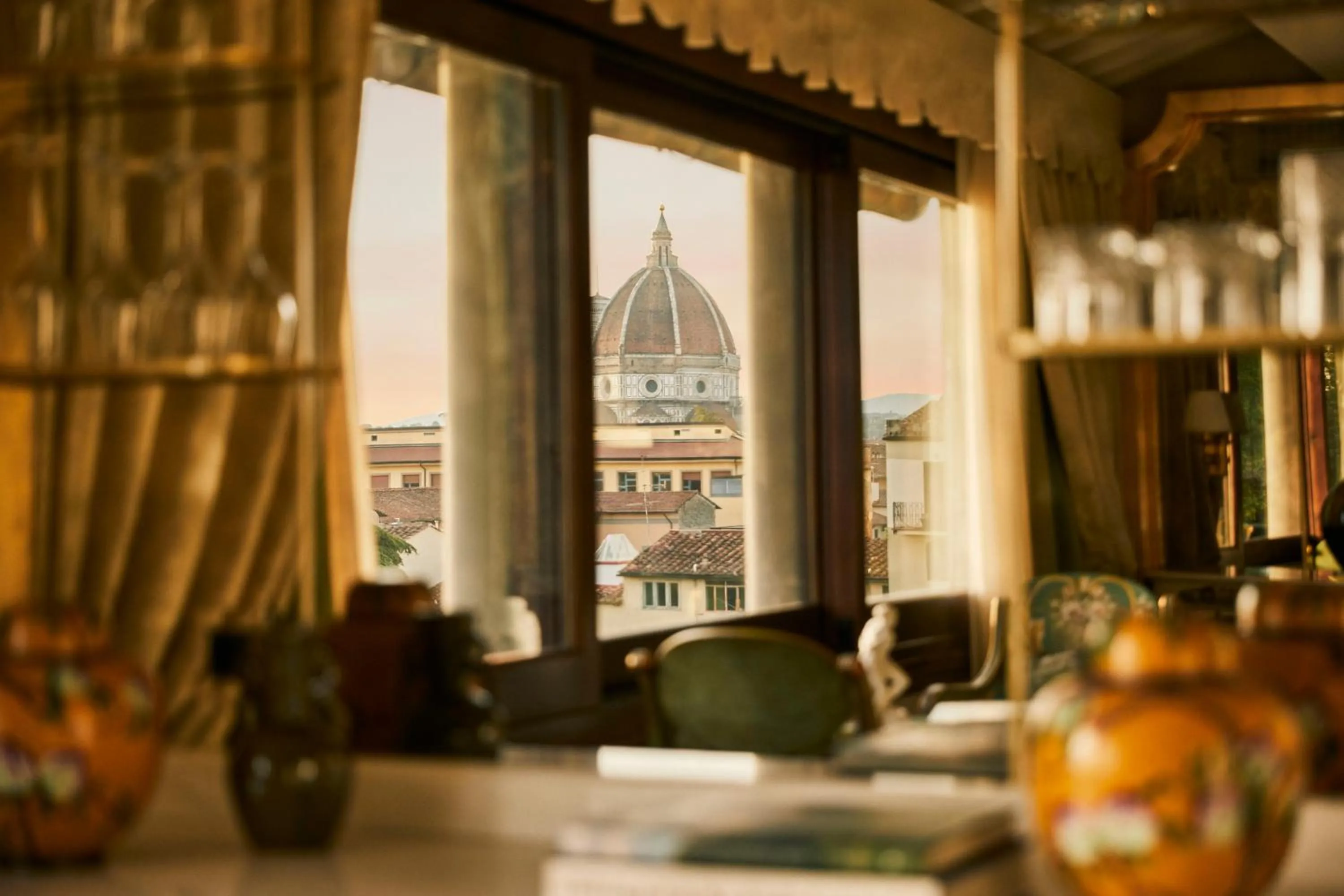 Duomo View Executive Suite with King Bed in Four Seasons Hotel Firenze