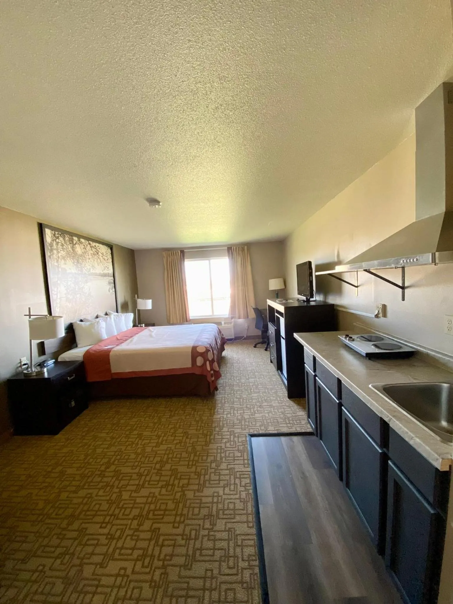 King Room with Kitchenette - Non-Smoking in Super 8 by Wyndham Jackson MN