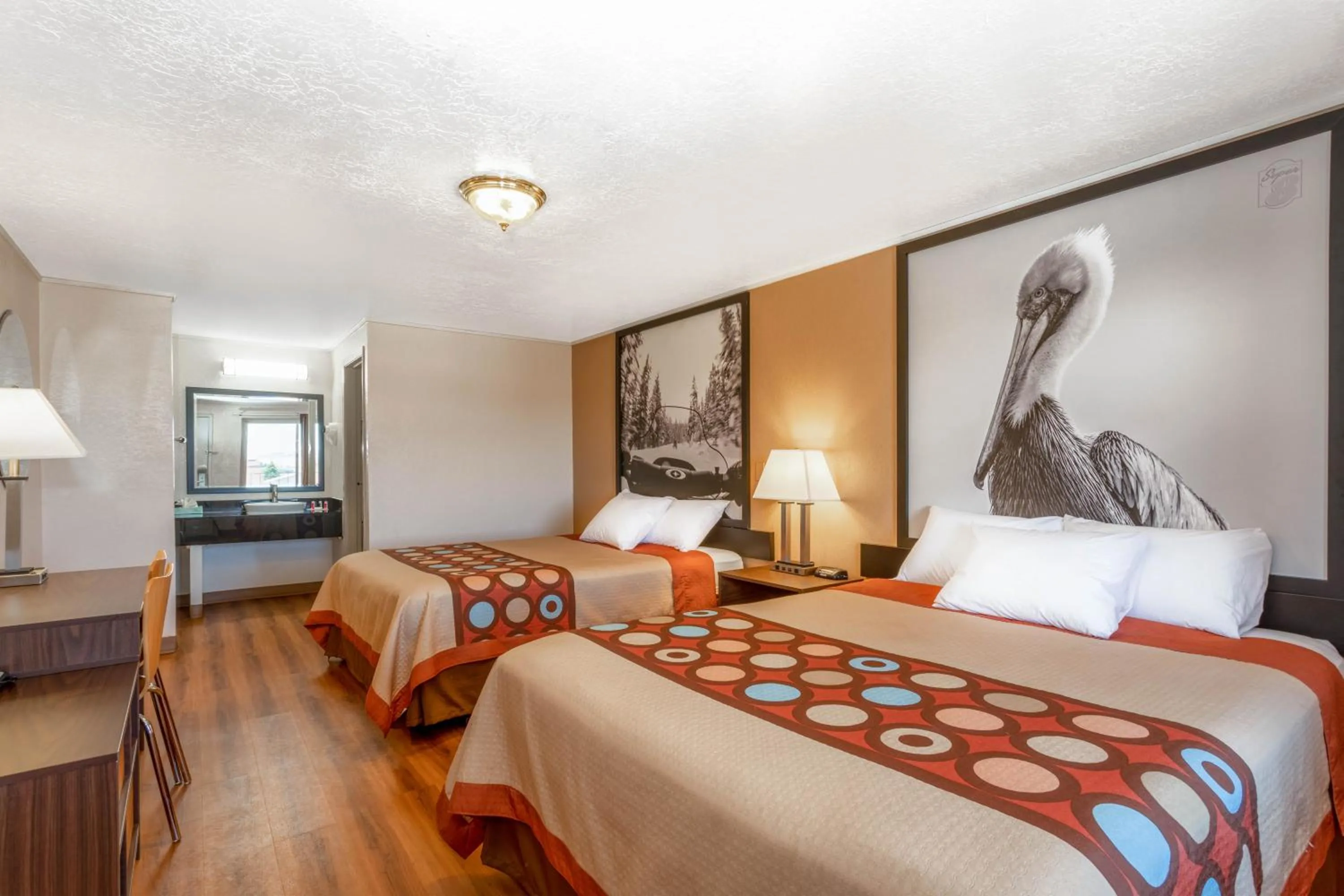 Double Room with Two Double Beds - Smoking in Super 8 by Wyndham Evanston