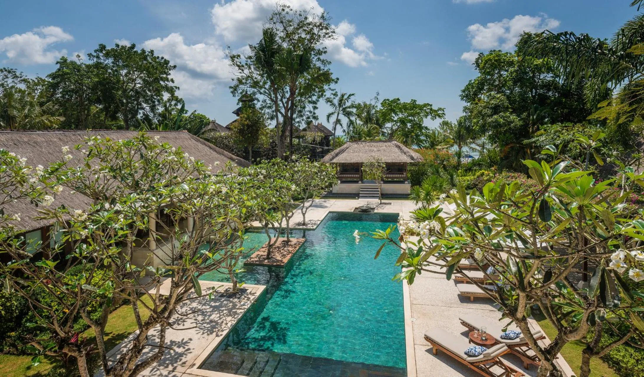 Three-Bedroom Residence Villa in Four Seasons Resort Bali at Jimbaran Bay