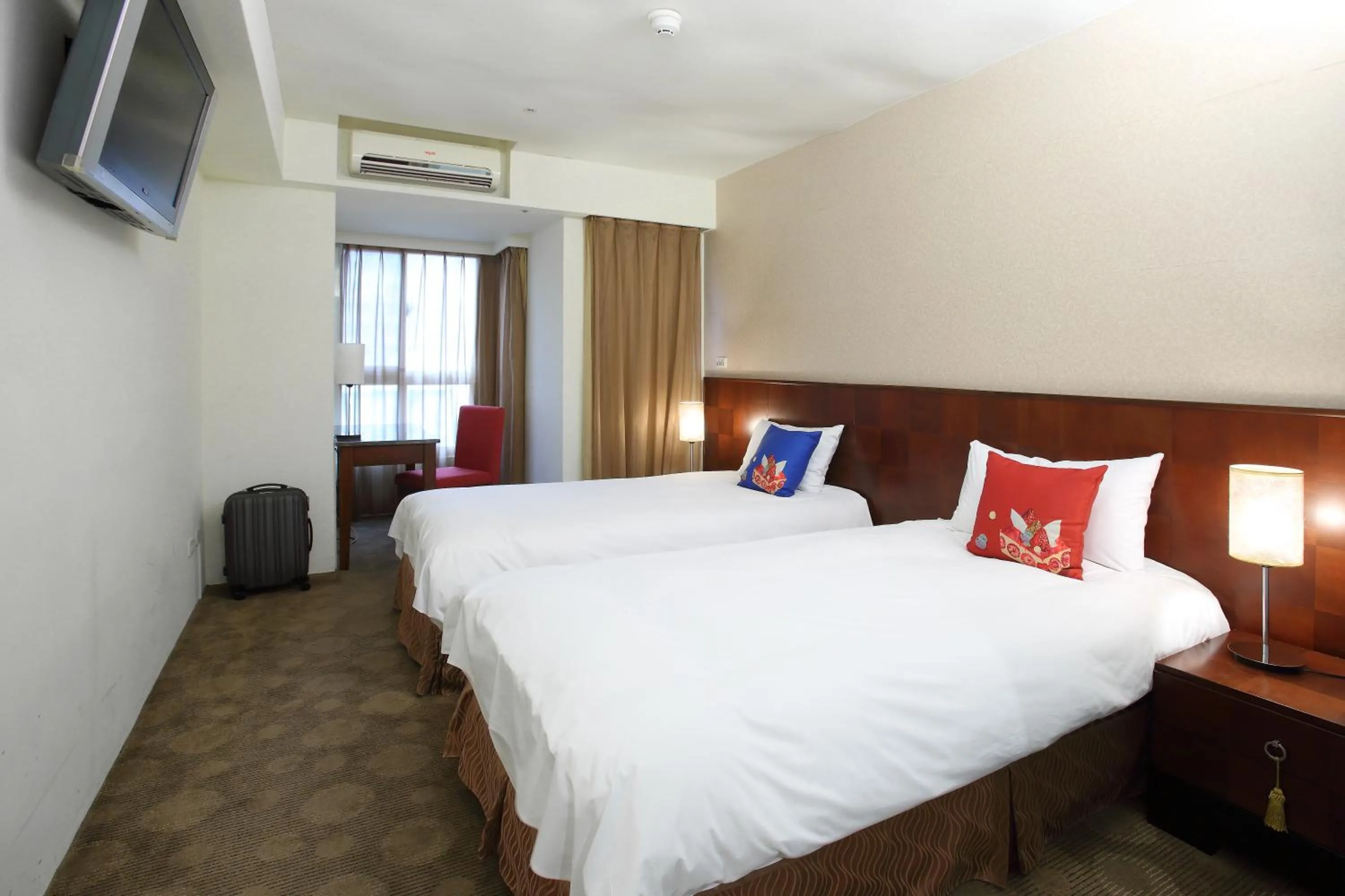 Superior Twin Room in In One City Inn