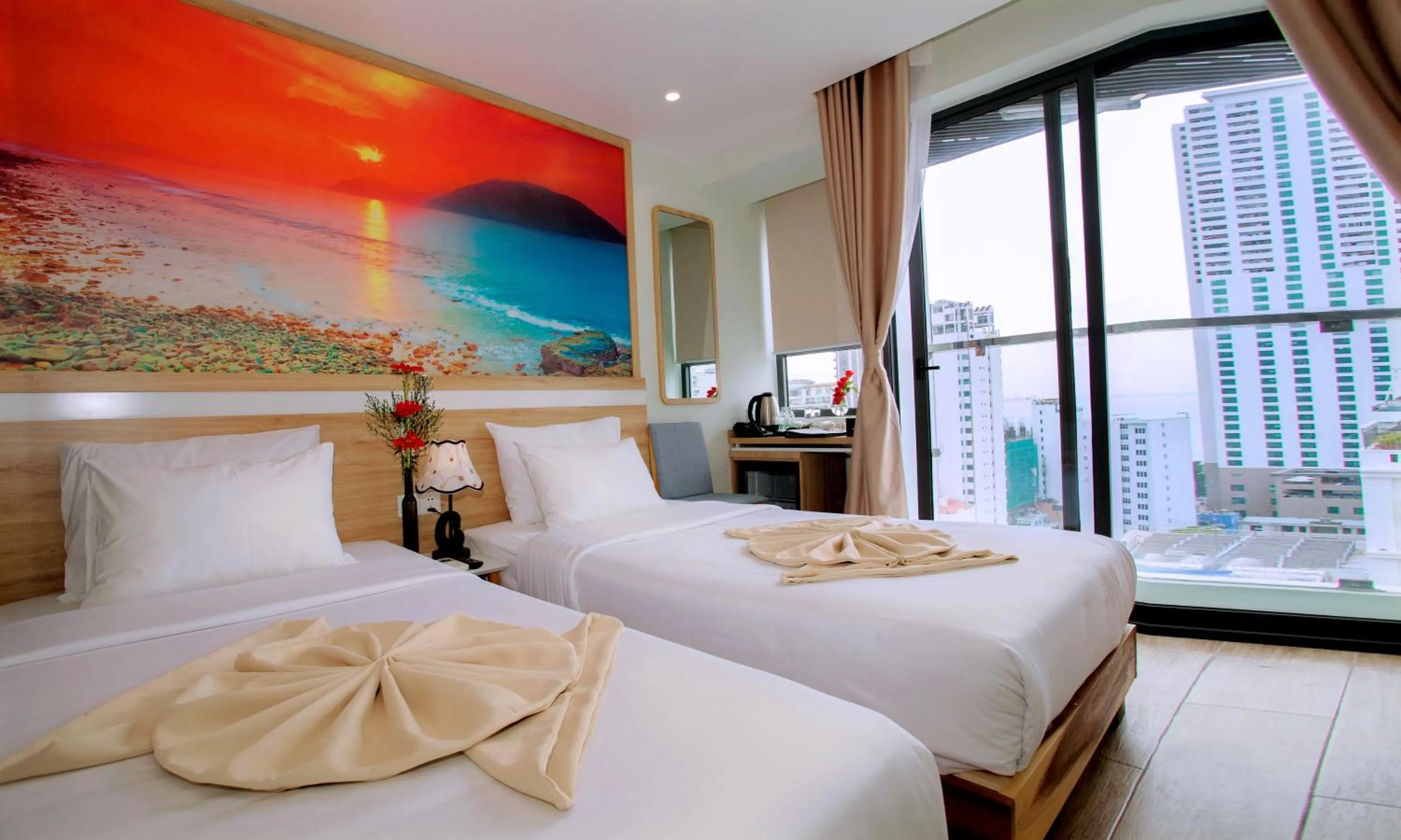 Deluxe Double Room with Sea View in Royal HPM Hotel