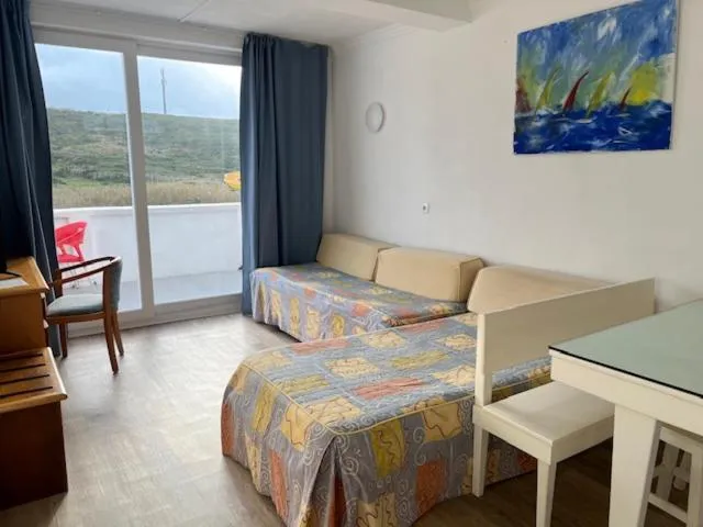 One-Bedroom Apartment with Sea View in Sintra Sol - Apartamentos Turisticos