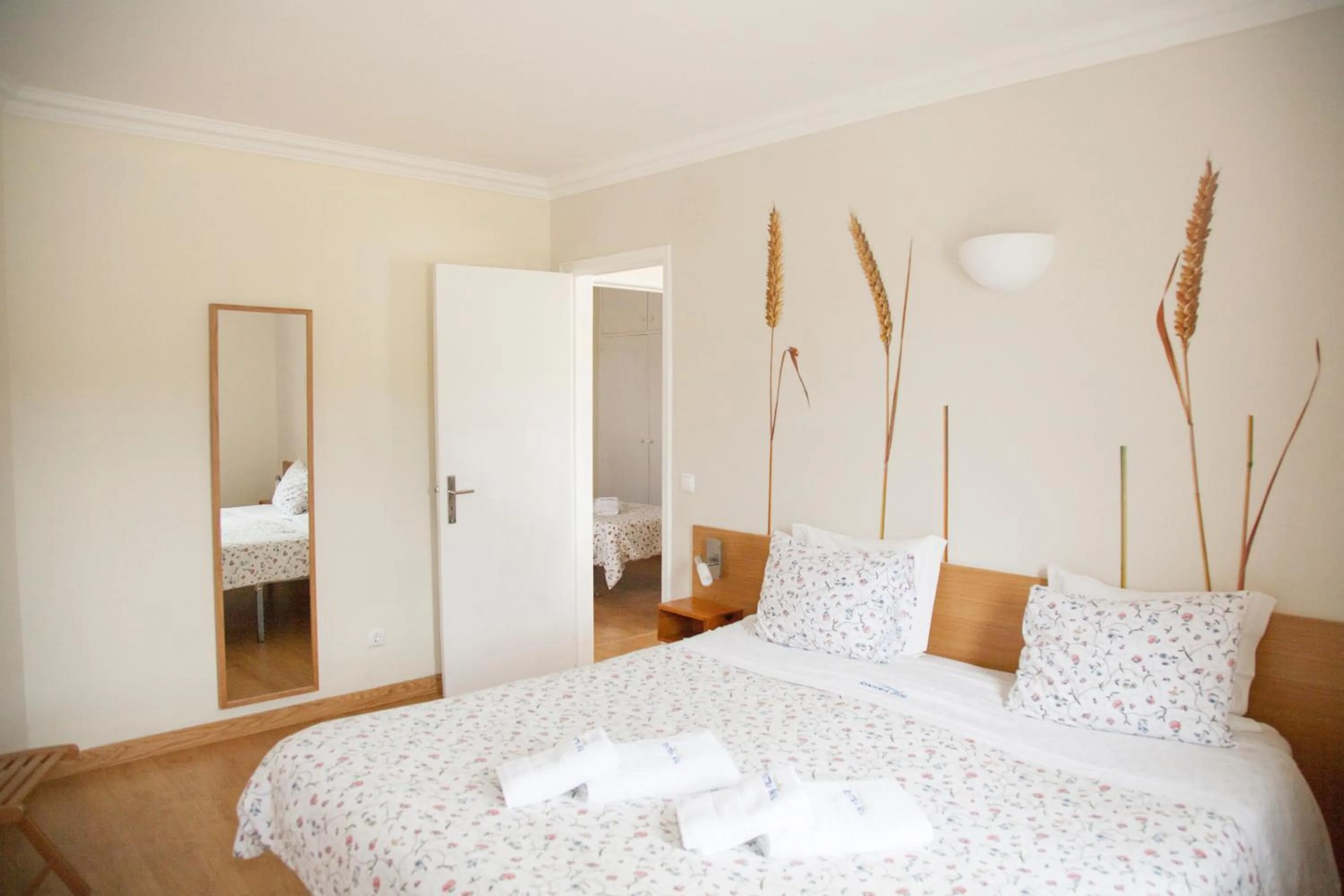 Two-Bedroom Apartment with Garden View in Sintra Sol - Apartamentos Turisticos