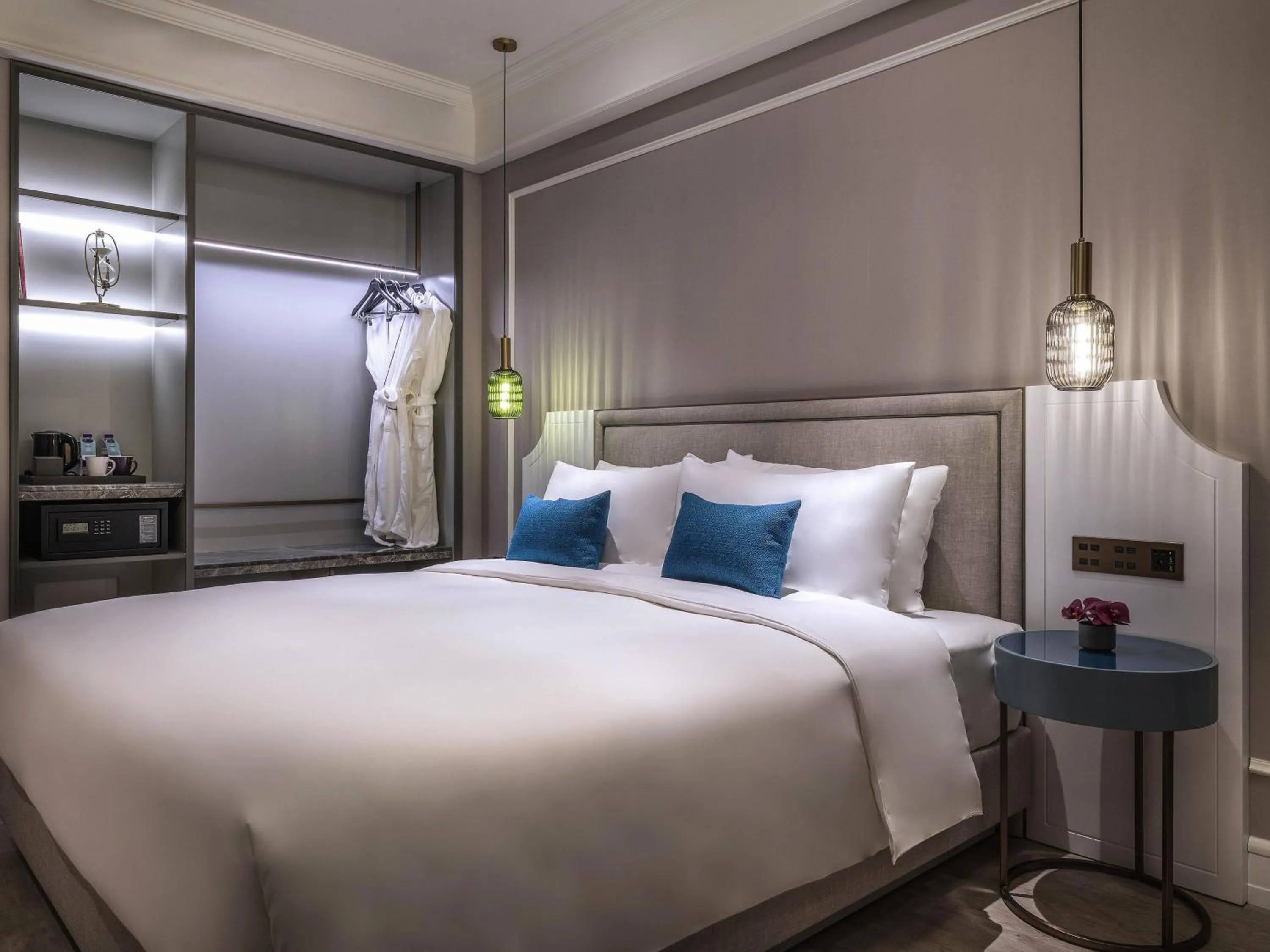 Superior King Room in Mercure Hangzhou Xixi Wetland