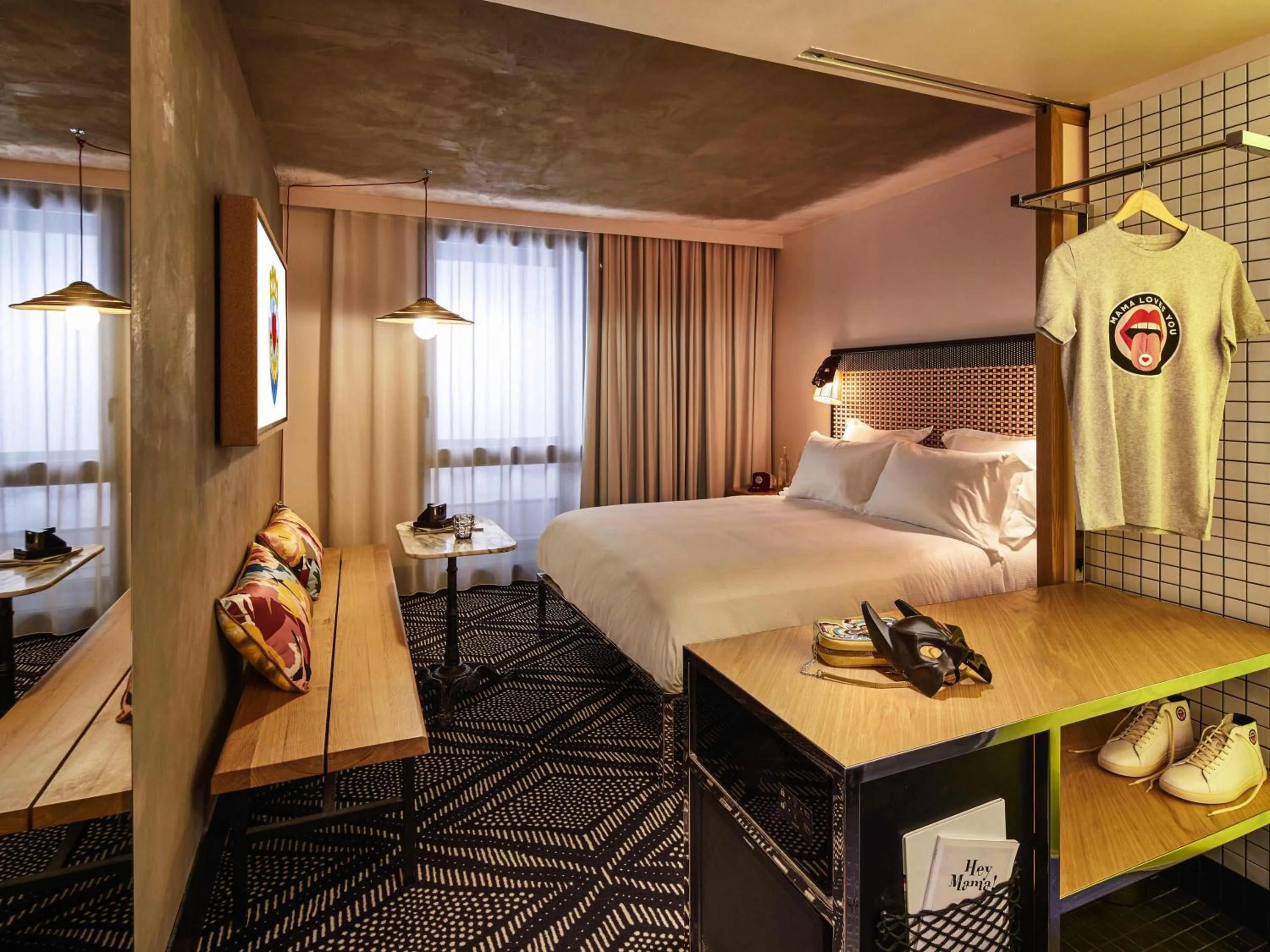 Medium Mama Double Room - Mobility Accessible in Mama Shelter Paris West