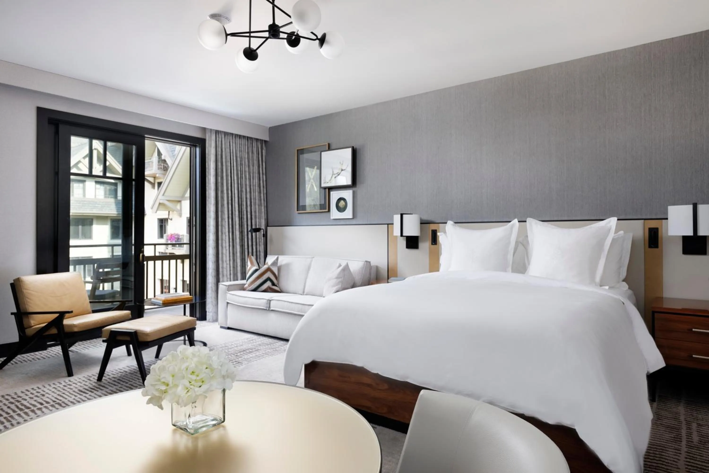 Peak Room King Bed in Four Seasons Resort Vail
