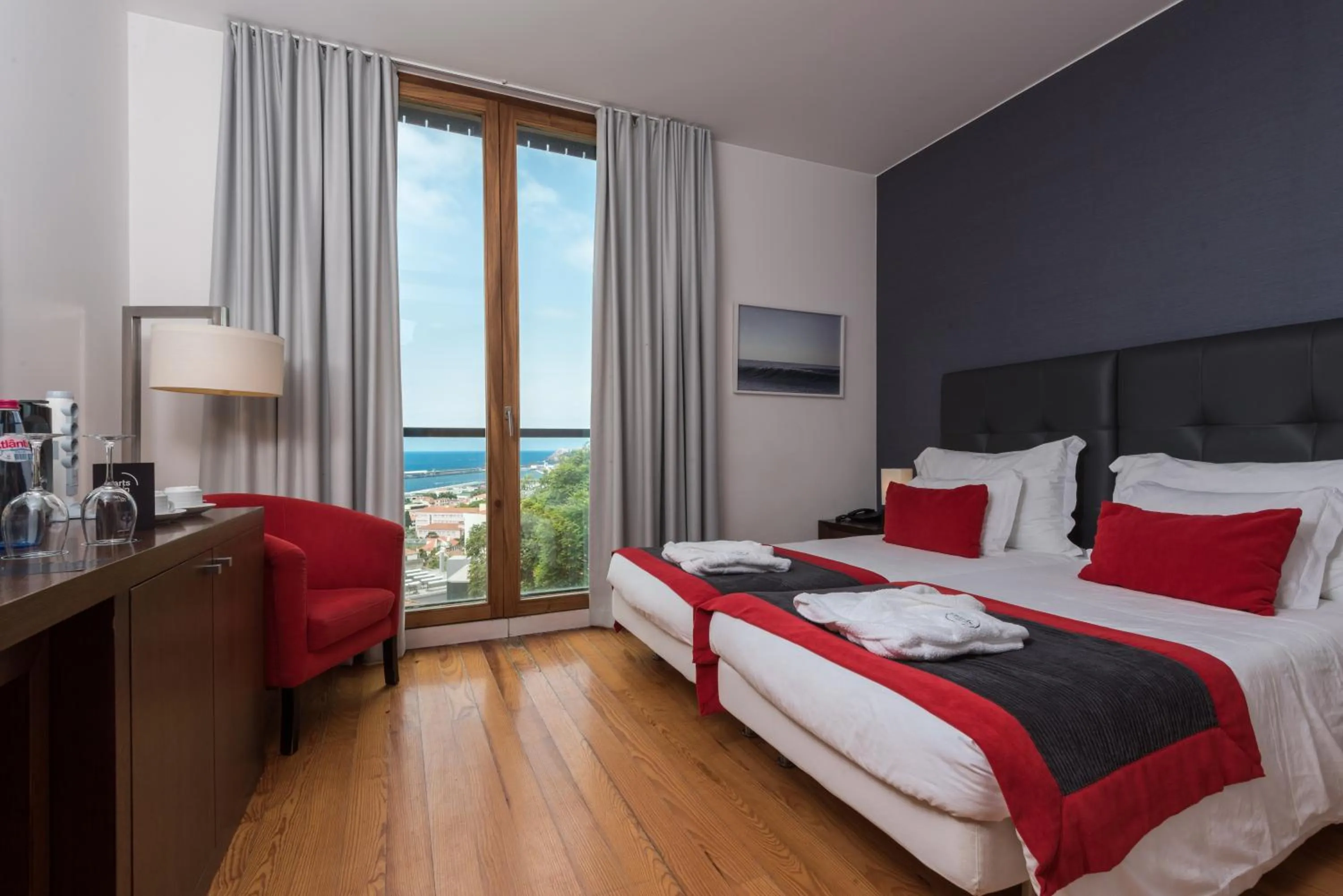 Twin Room with Sea View in ARTS IN Hotel Conde Carvalhal