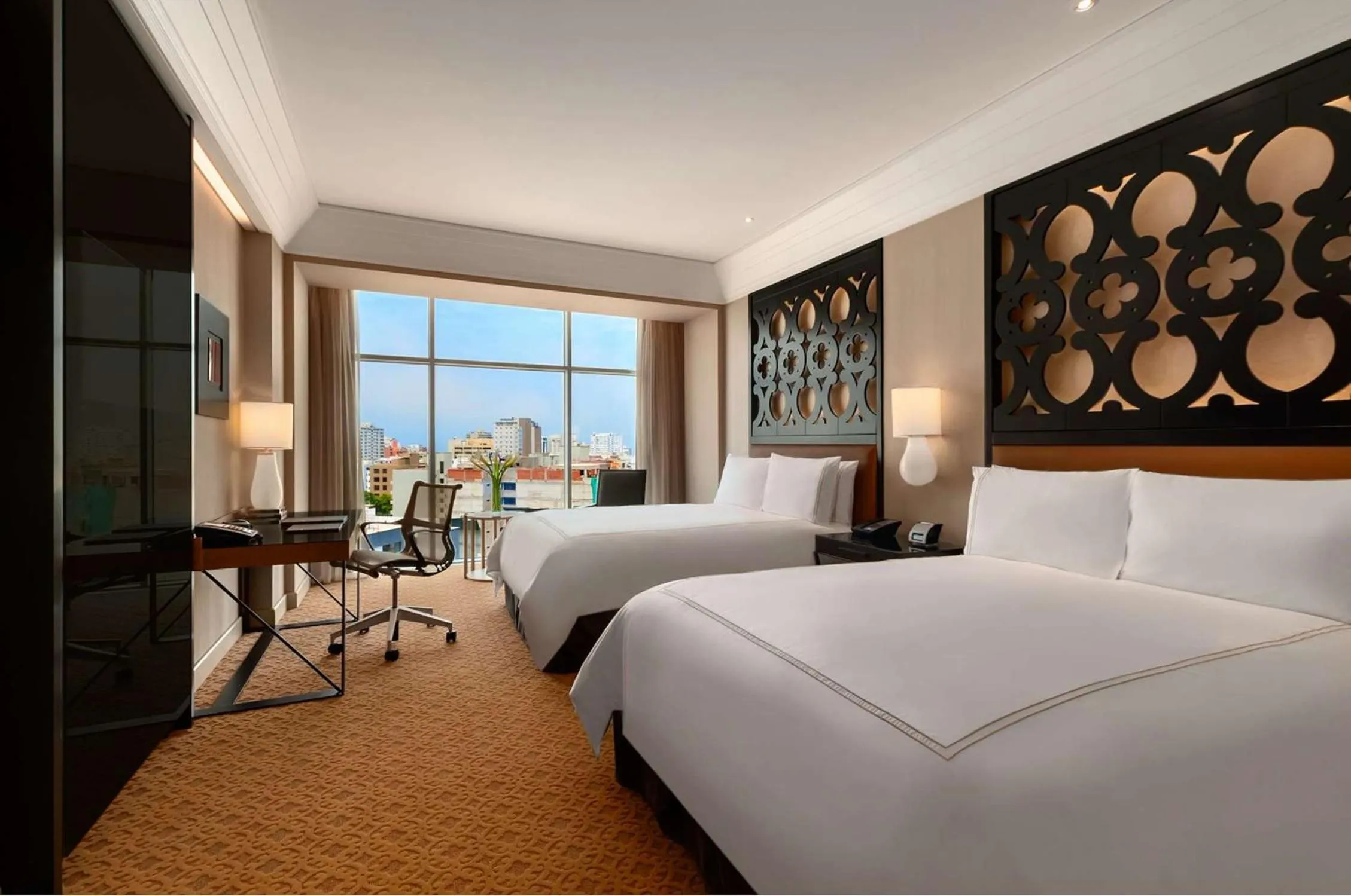 Deluxe Queen Room with Two Queen Beds in Hilton Lima Miraflores