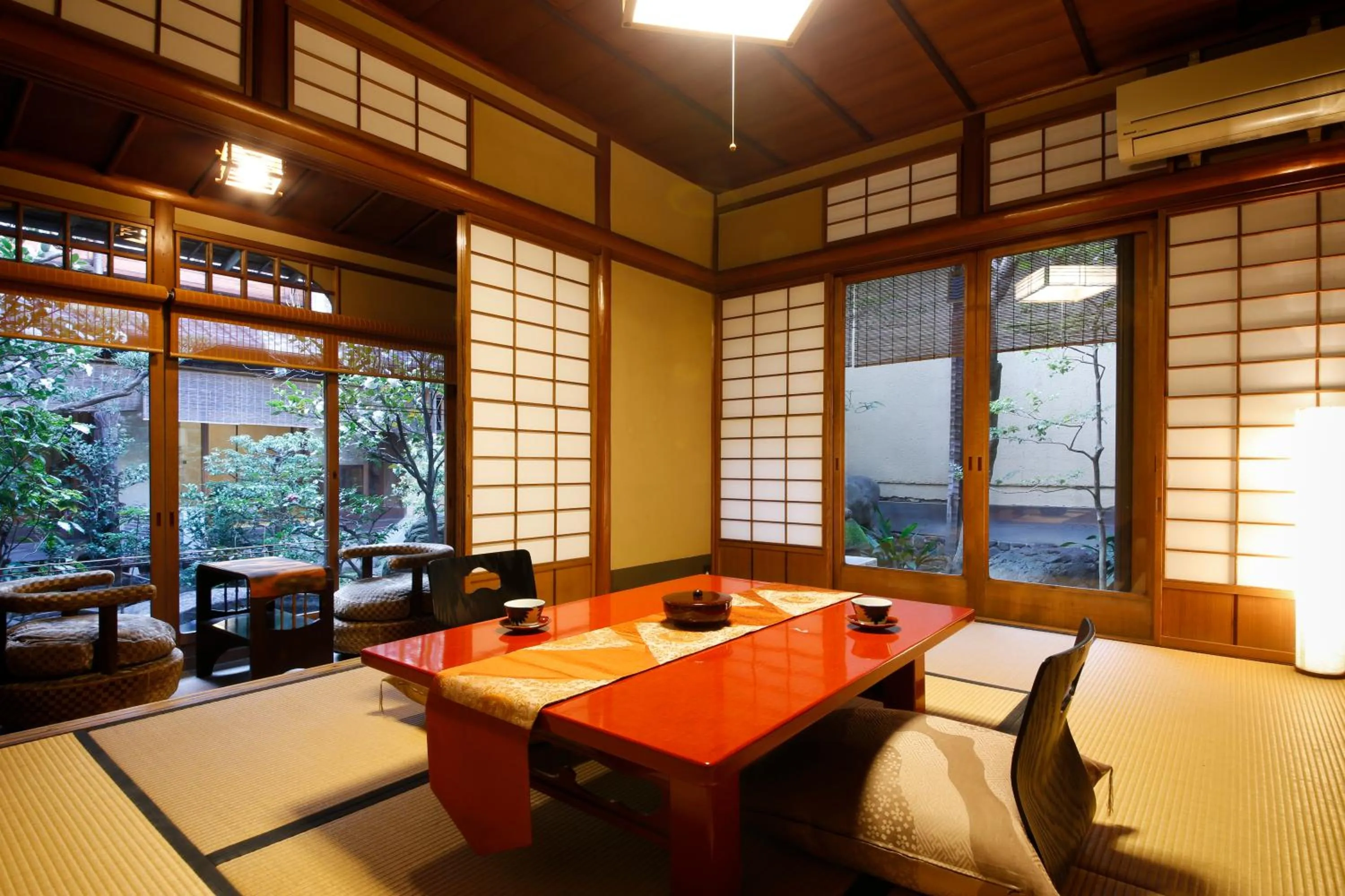 Standard Twin Room with Garden View in Ryokan Sanga