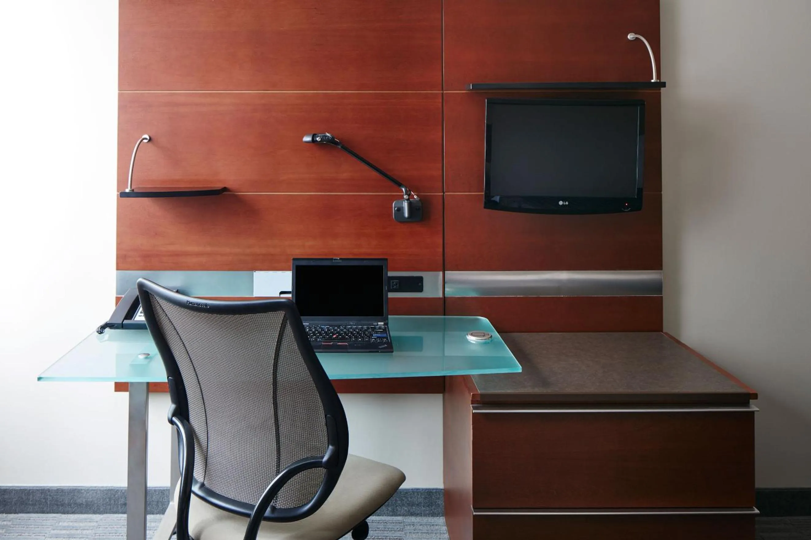 One Room Suite with Kitchenette in River Hotel