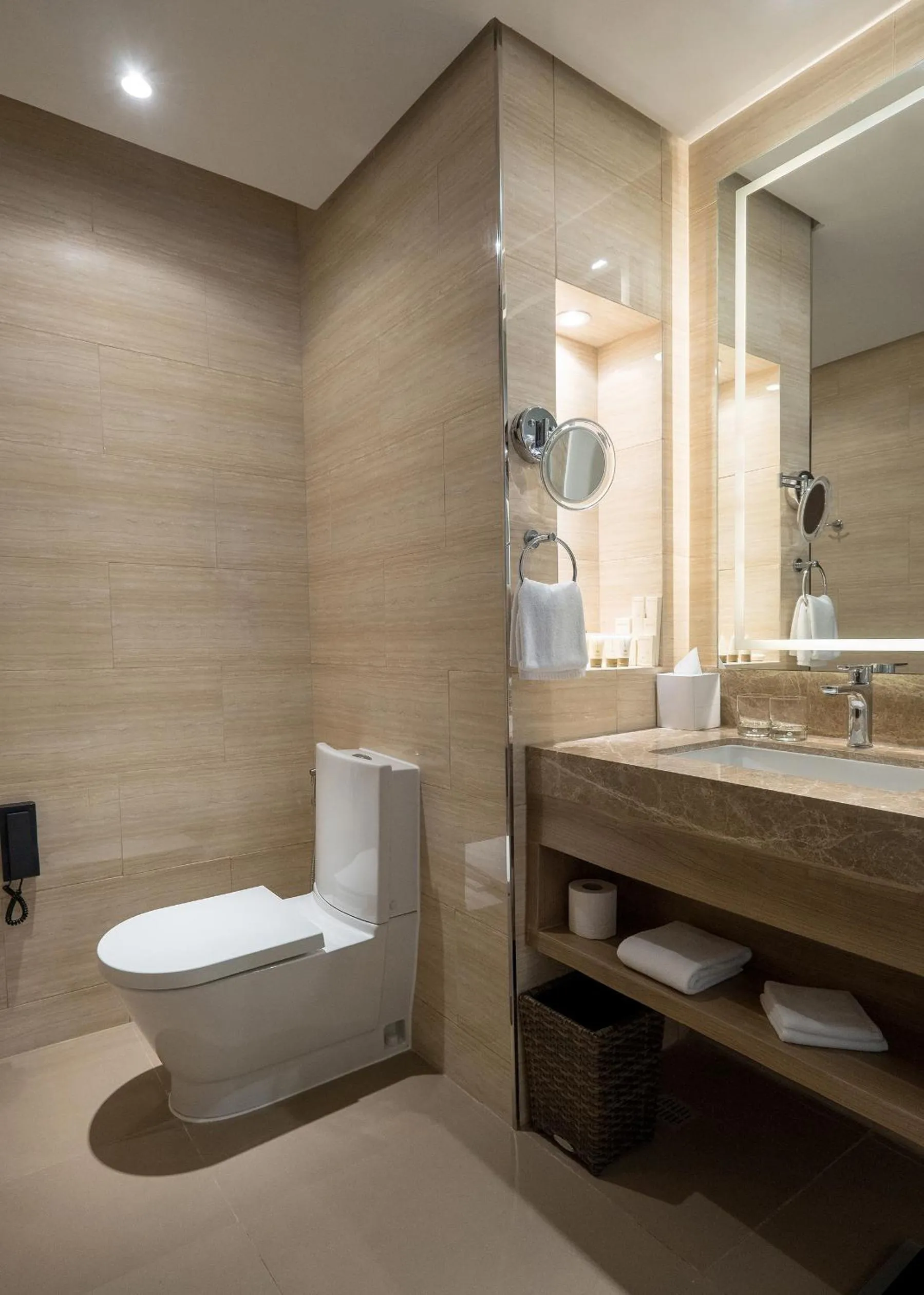 Twin Room in Dusit Thani Mactan Cebu Resort