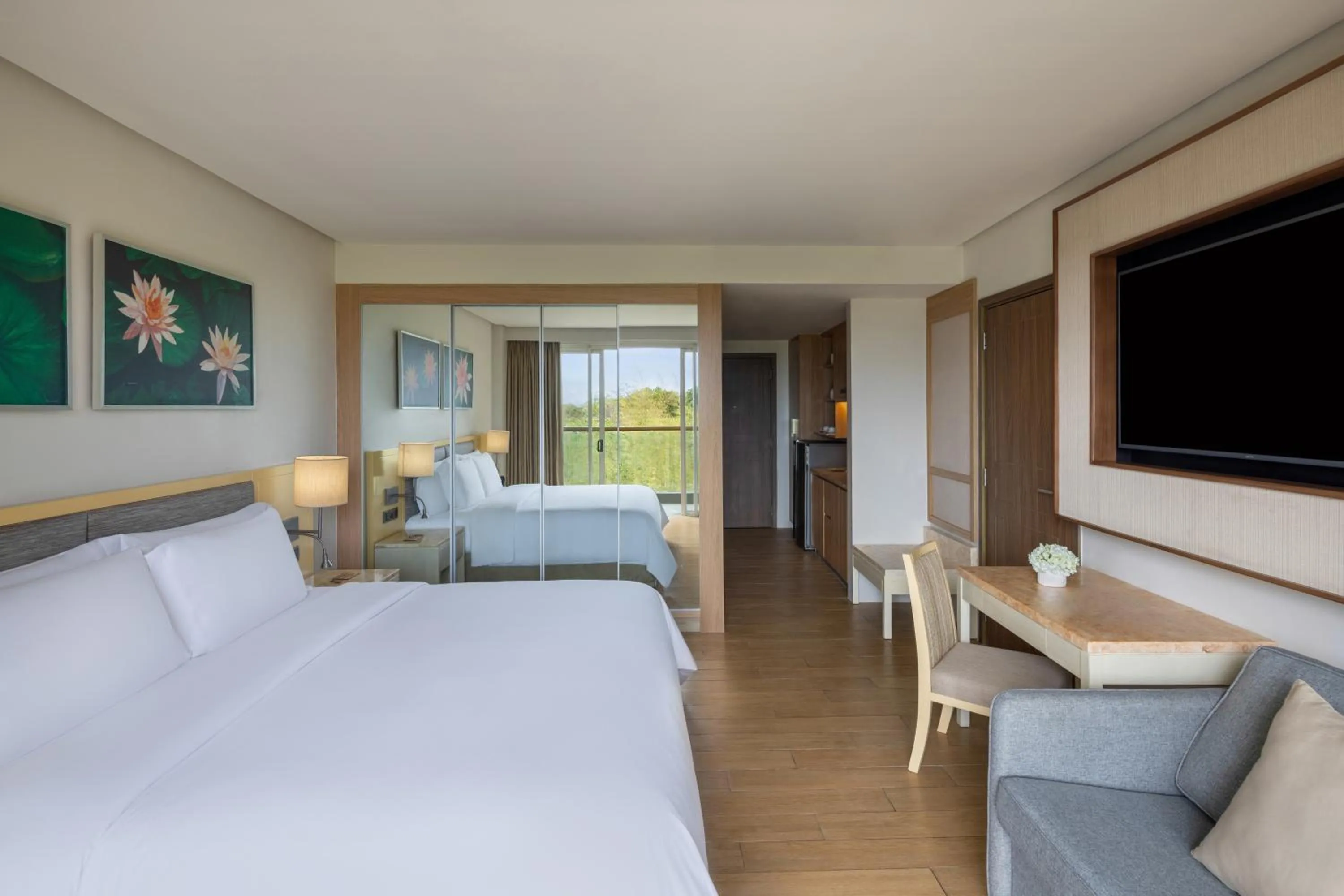 Club Superior King in Dusit Thani Mactan Cebu Resort