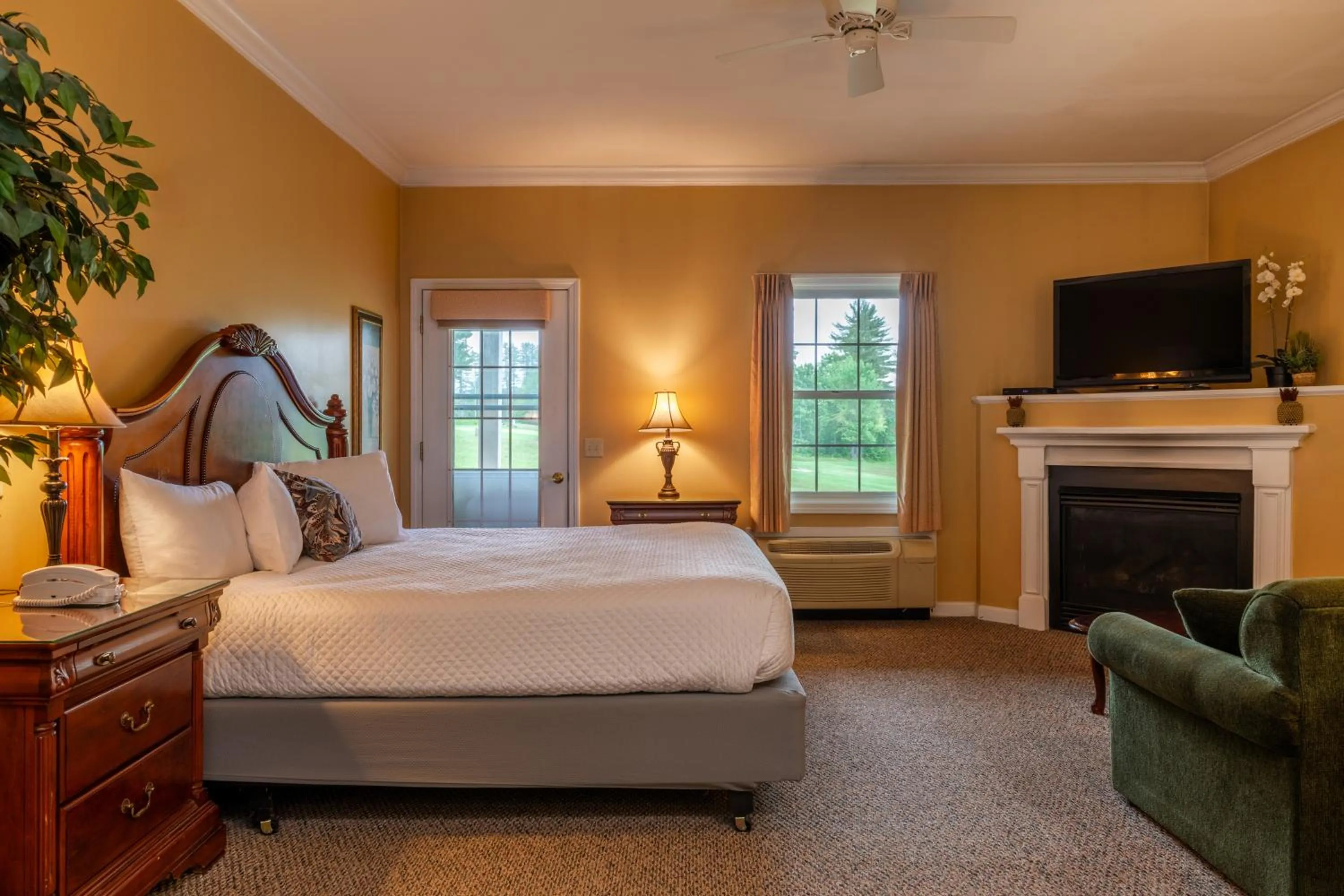 Studio, 1 King Bed with Sofa bed in The Bethel Resort & Suites