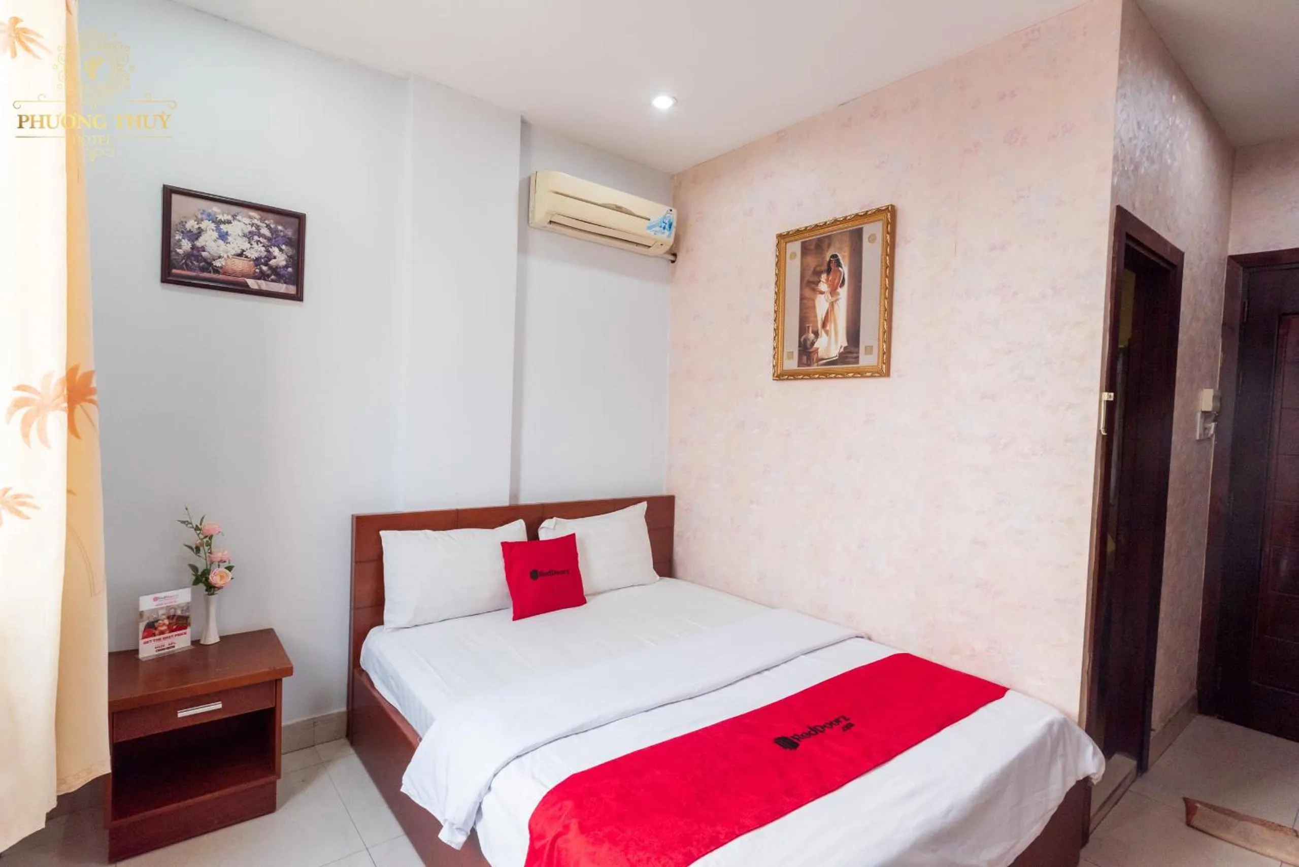 Standard Double Room in Phuong Thuy Hotel Thu Duc near QL13