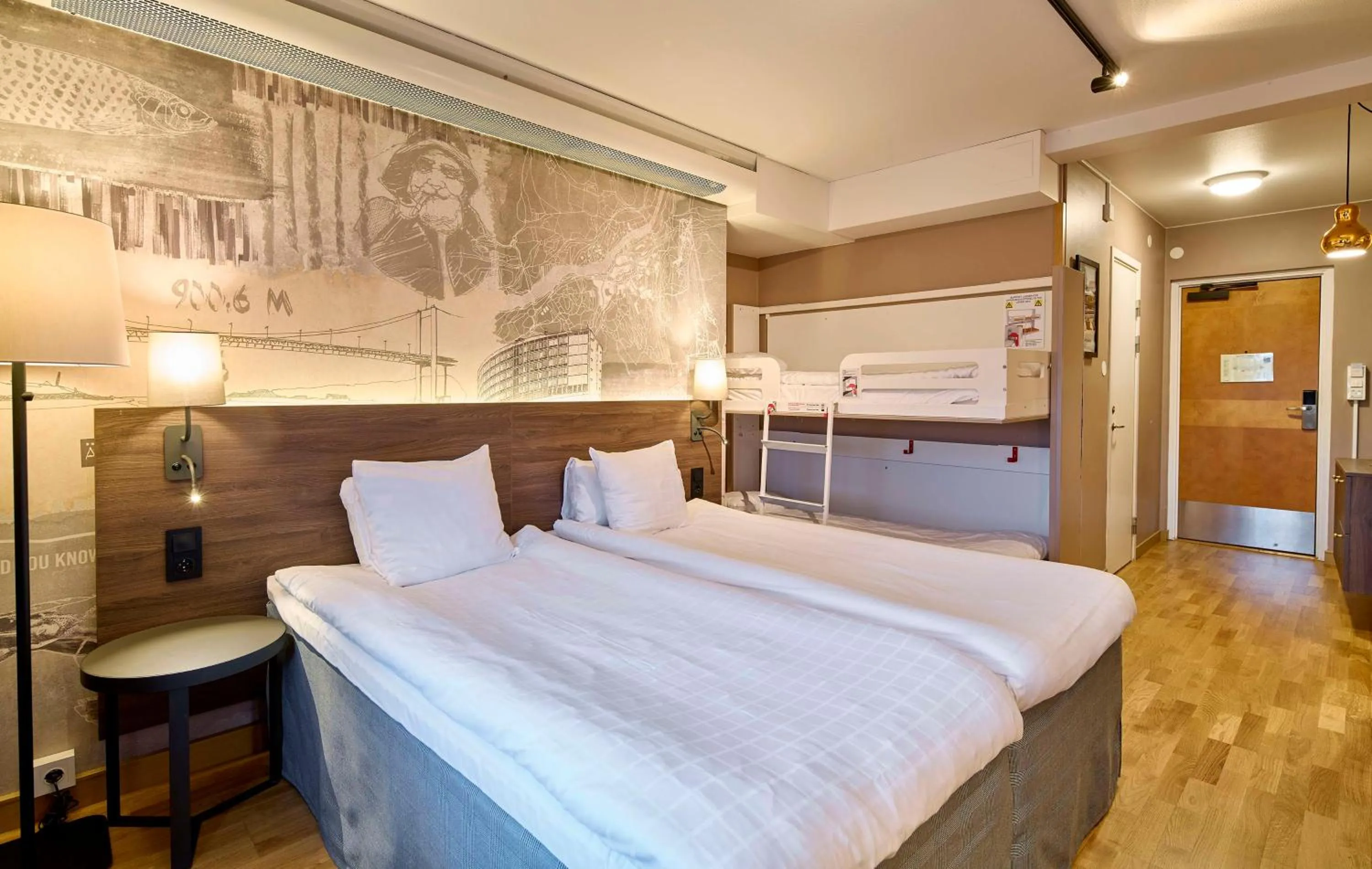 Quadruple Room in Scandic Opalen