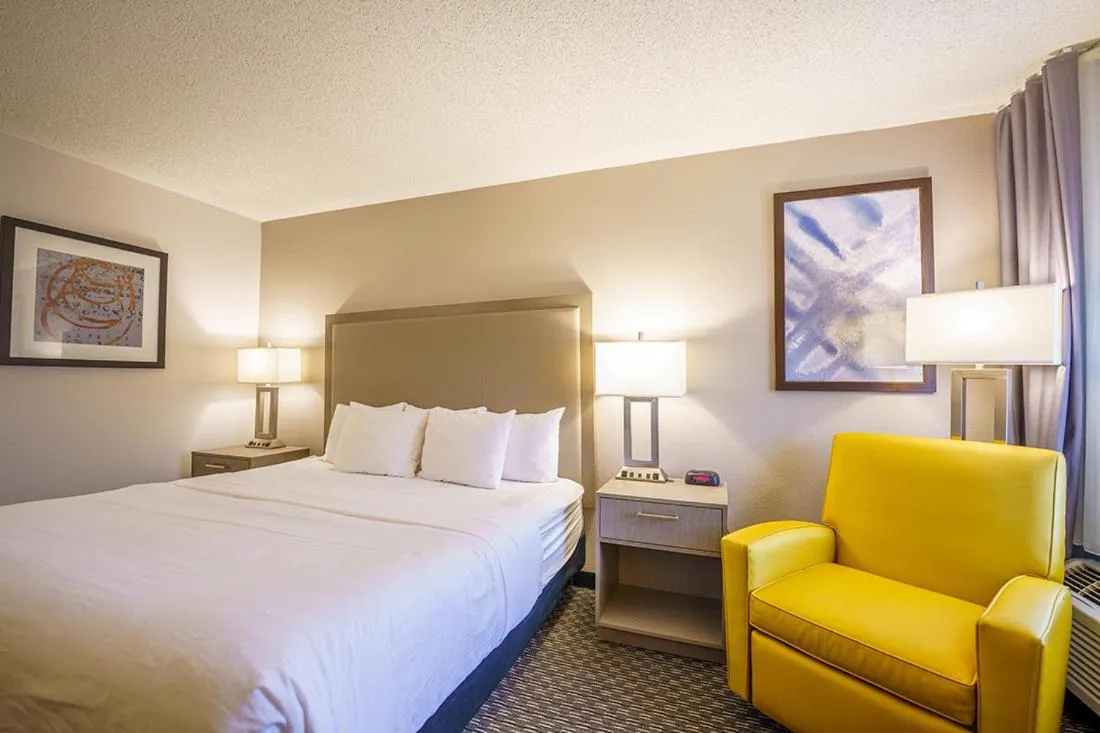 Two-Room King Suite - Non-Smoking in Wingate by Wyndham Brunswick GA I-95