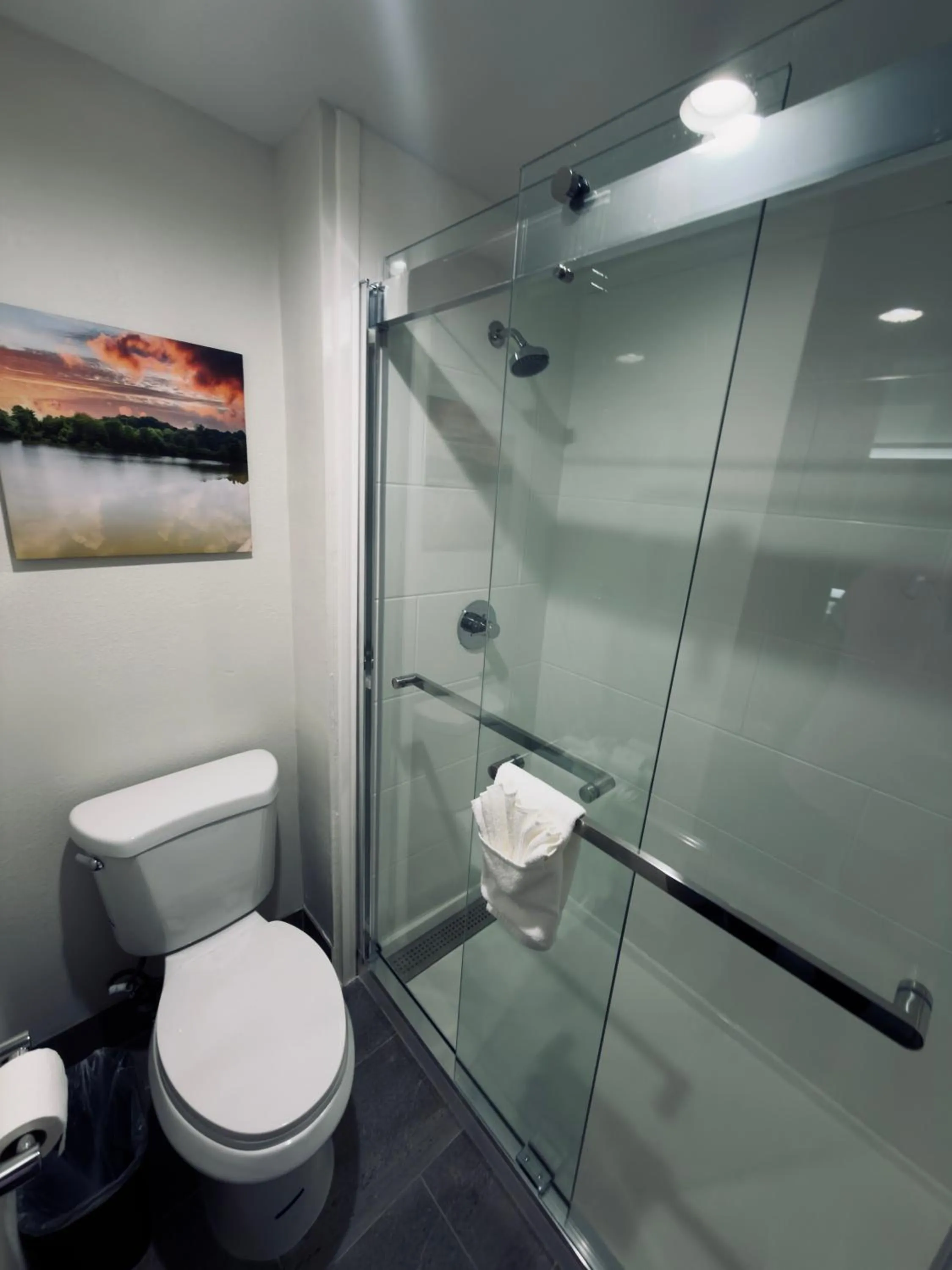 Executive King Room in La Quinta by Wyndham Atlanta Roswell