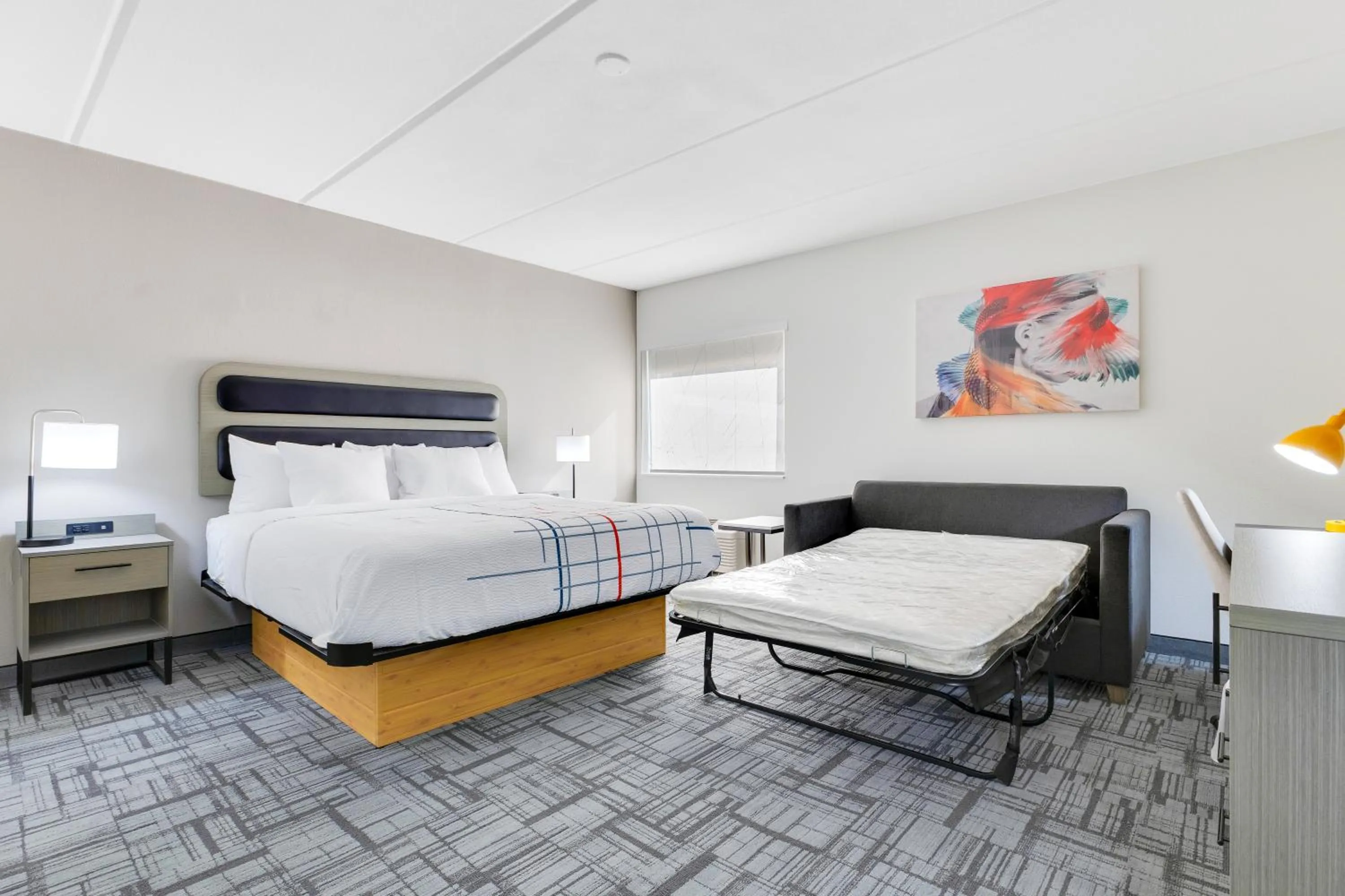 Deluxe King Room - Non-Smoking in La Quinta Inn & Suites by Wyndham Jacksonville Mandarin