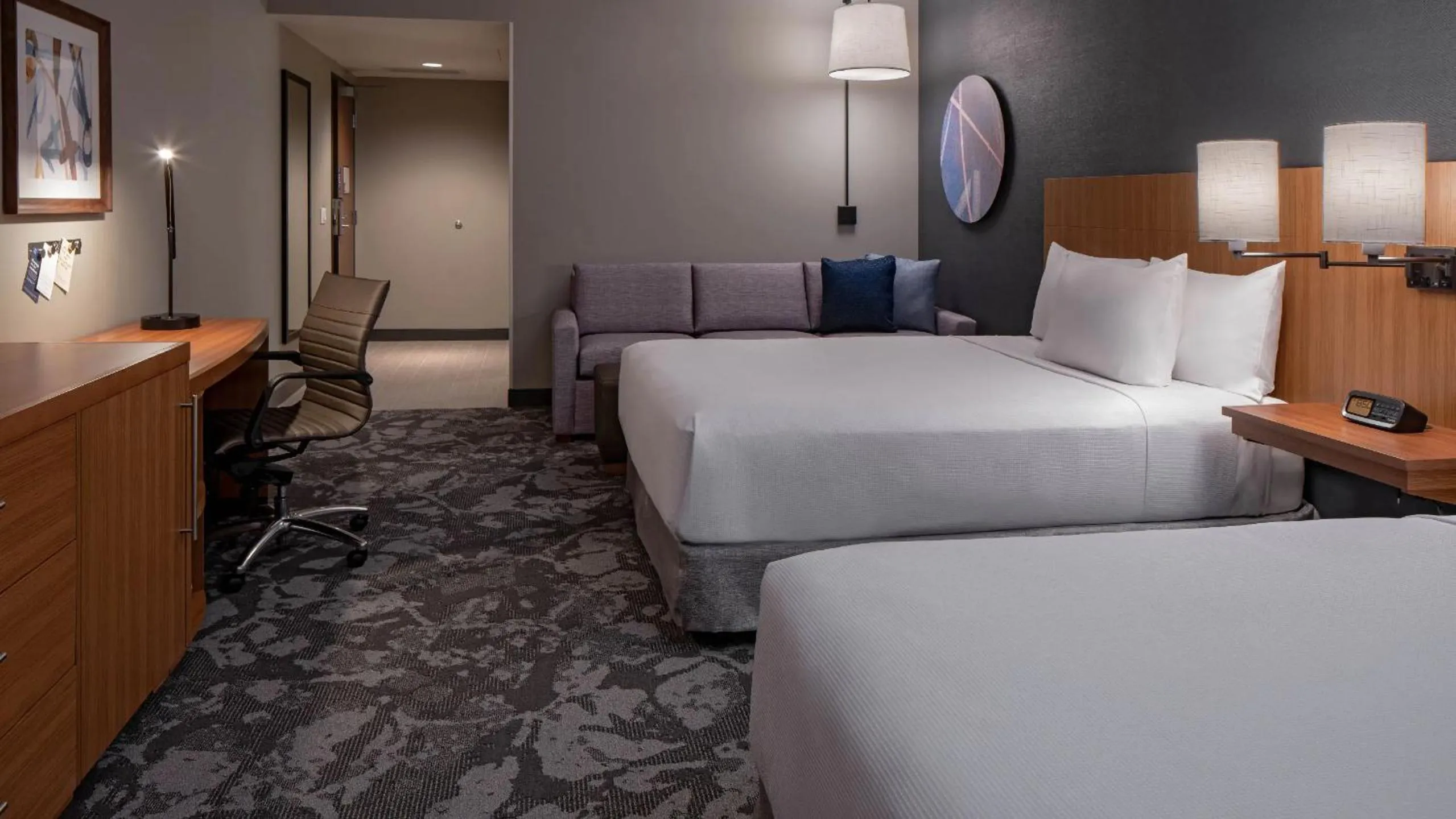 Queen Room with Two Queen Beds and Accessible Tub in Hyatt Place Indianapolis Downtown