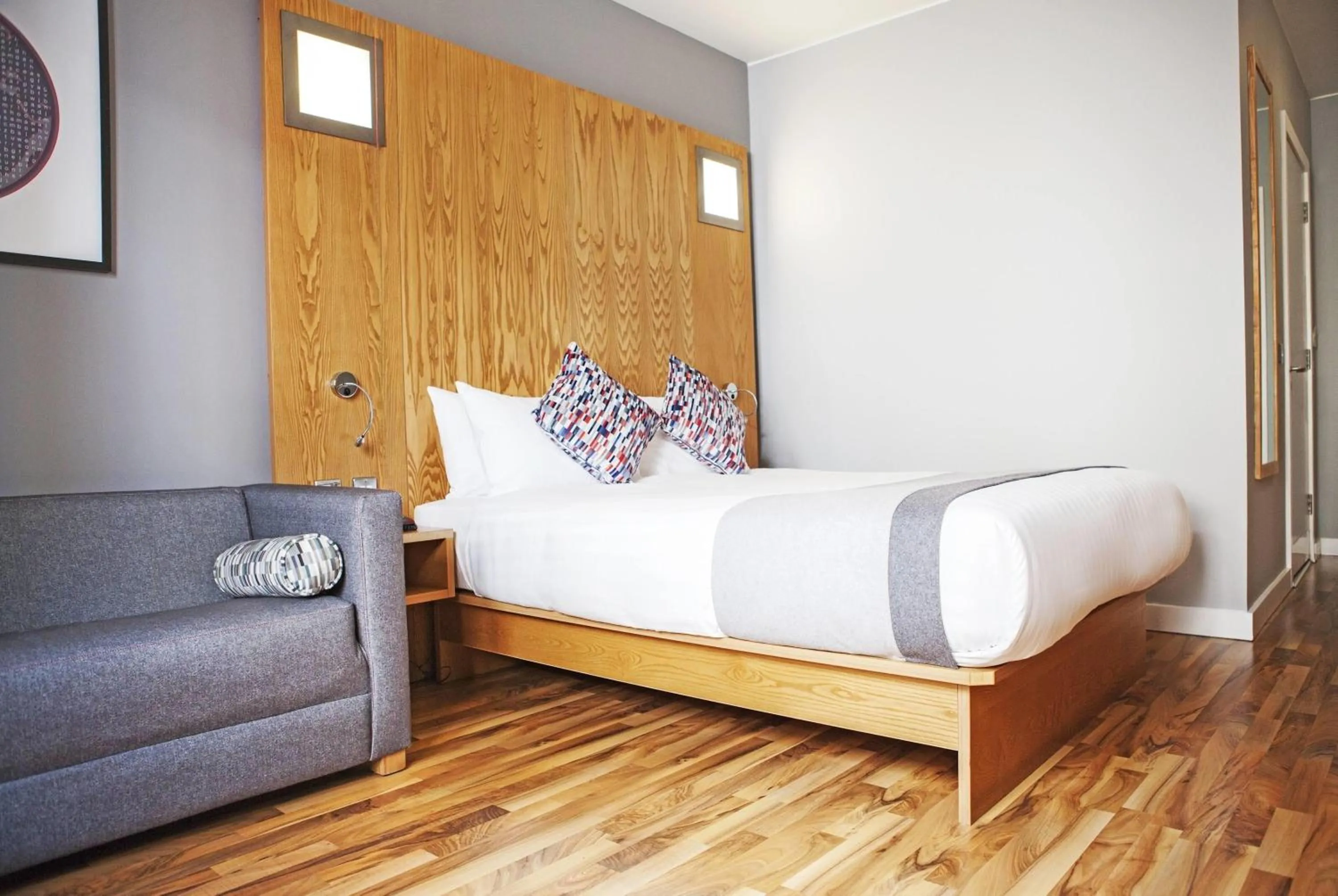 Standard Double Room - Mobility Accessible  in Ramada by Wyndham Belfast