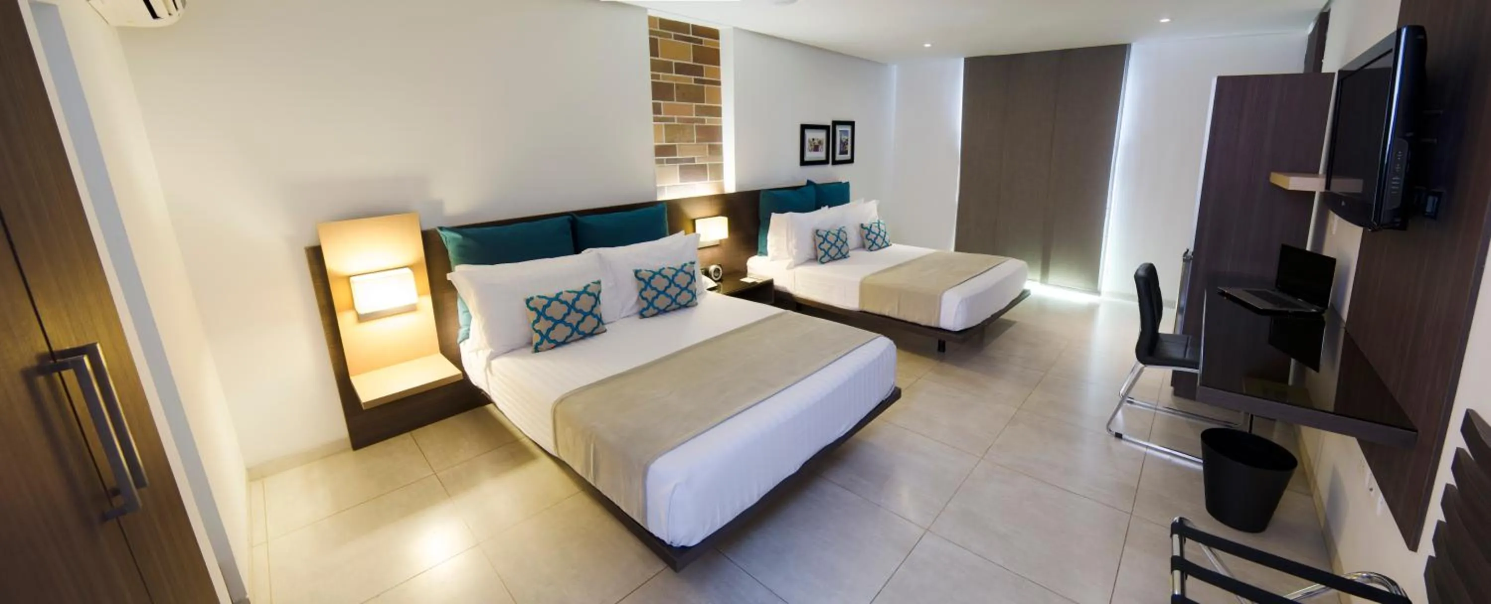 Twin Junior Suite in Hotel CasaBlanca Cucuta
