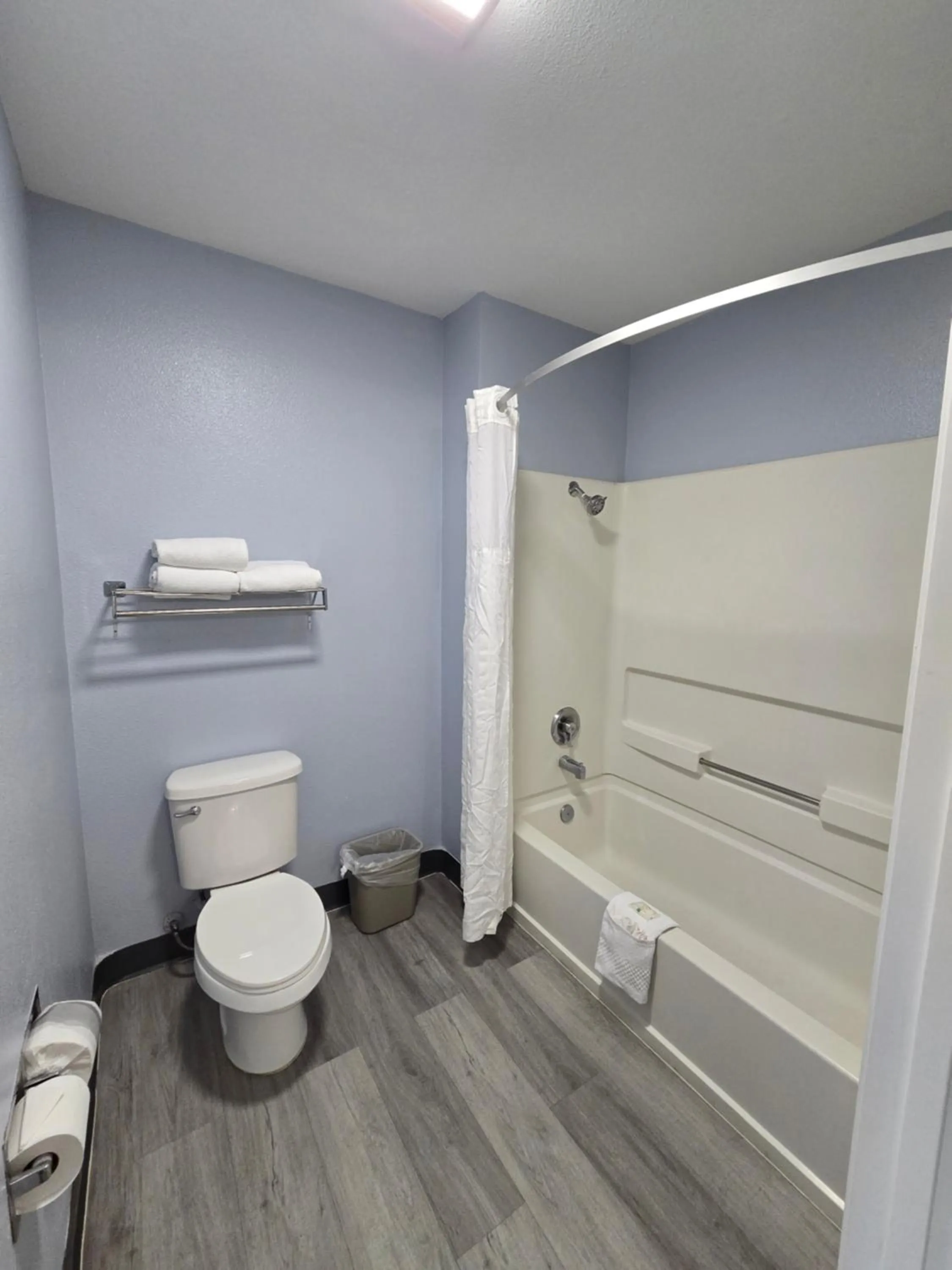 King Bed with Sofa Bed - Non-Smoking in Quality Inn & Suites Tulare