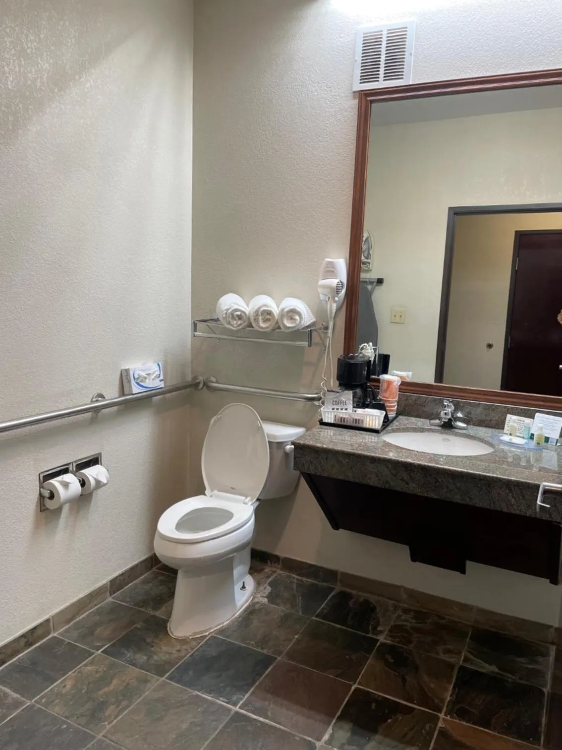 King Room First Floor - Accessible/Non-Smoking in Quality Inn & Suites Seabrook- NASA- Kemah