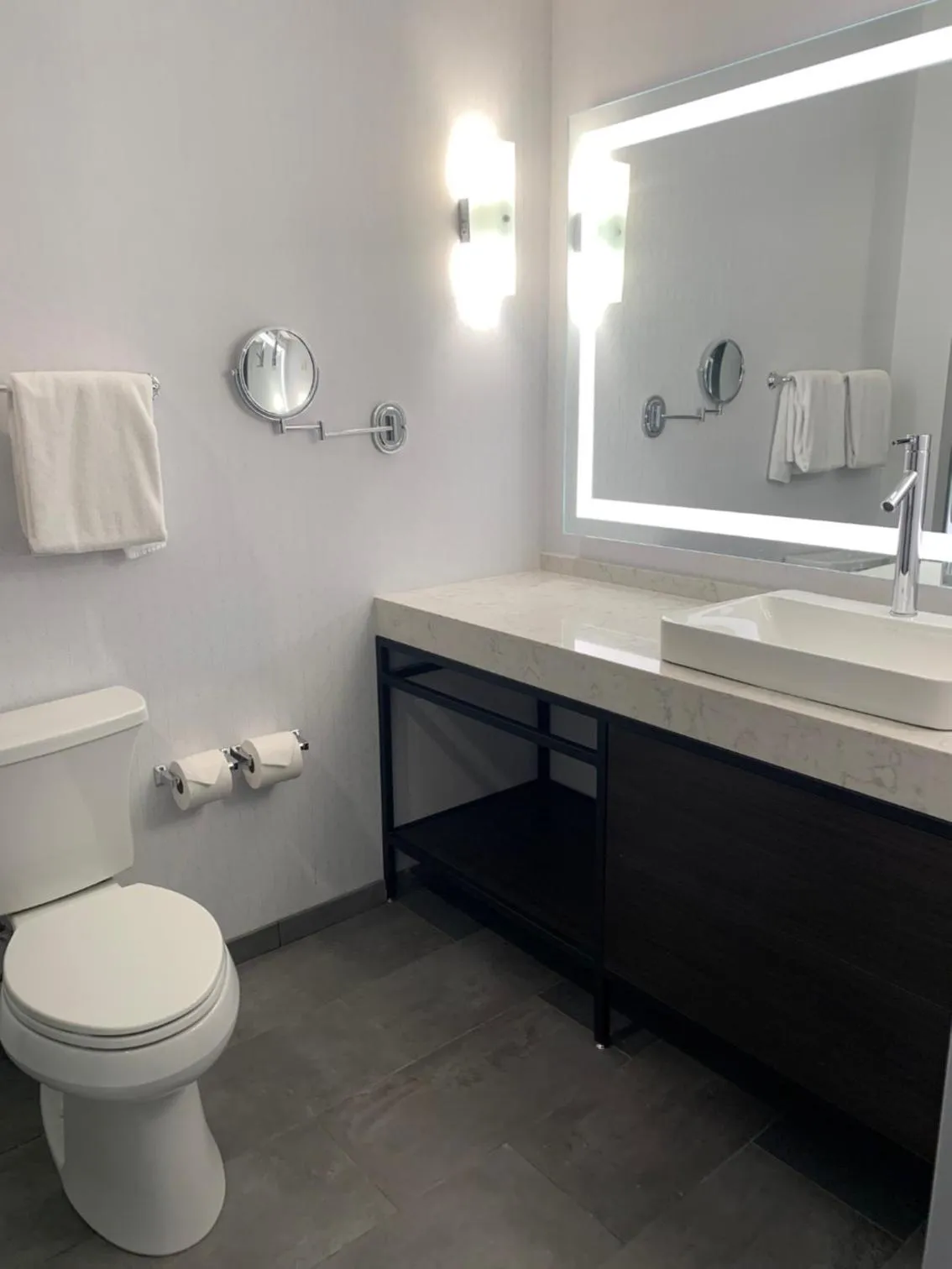 Executive Suite in Hyatt Regency Pittsburgh International Airport